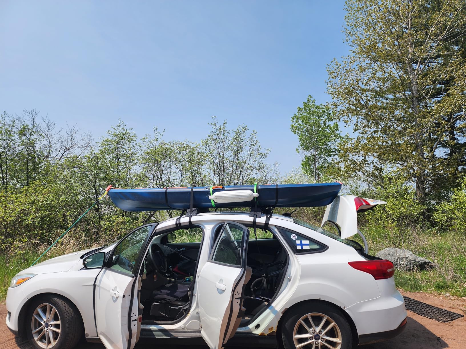 Premium Kayak Roof Rack Pads Universal Soft Car Roof Rack Carrier for Canoe/Surfboard/Paddleboard/SUP/Snowboard with 6 Tie Down Straps, 2 Tie Down Rope, 2 Quick Loop Strap and Storage Bag customer photo 1