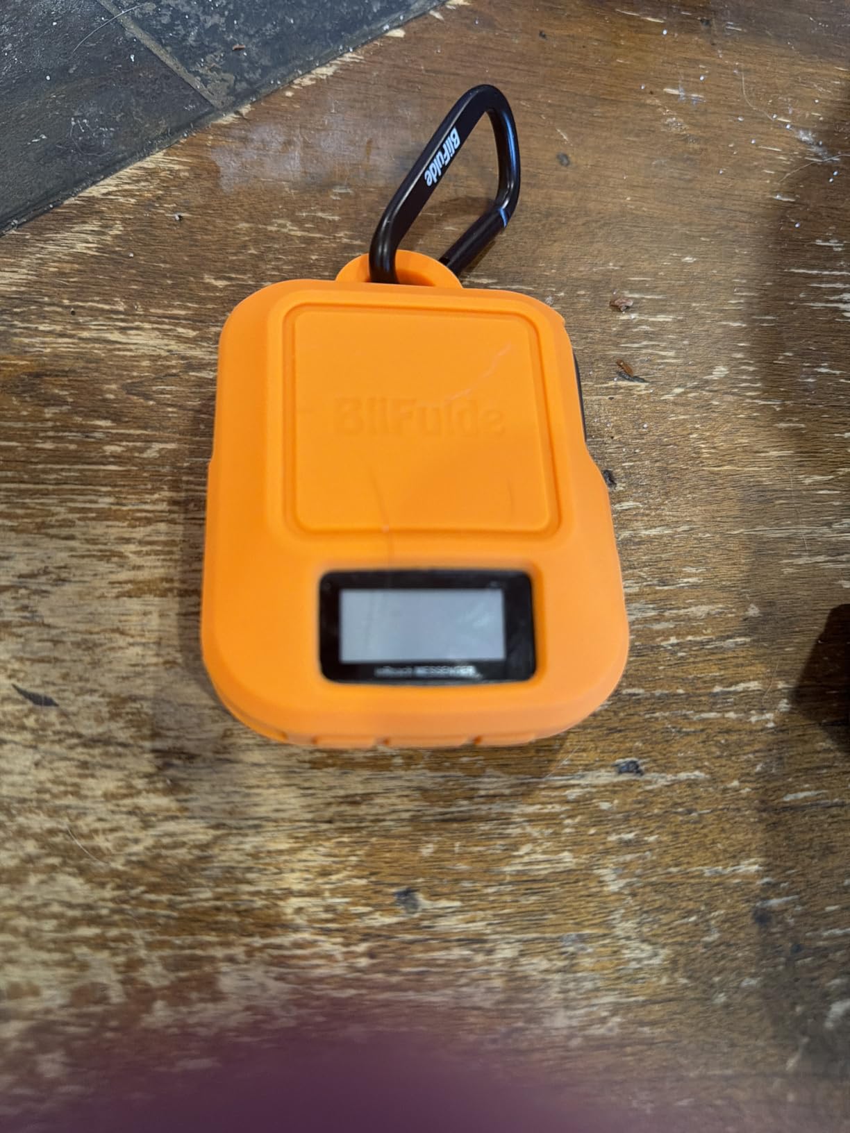 Garmin inReach Messenger Satellite Communicator, Global Two-Wing Messaging customer photo 1