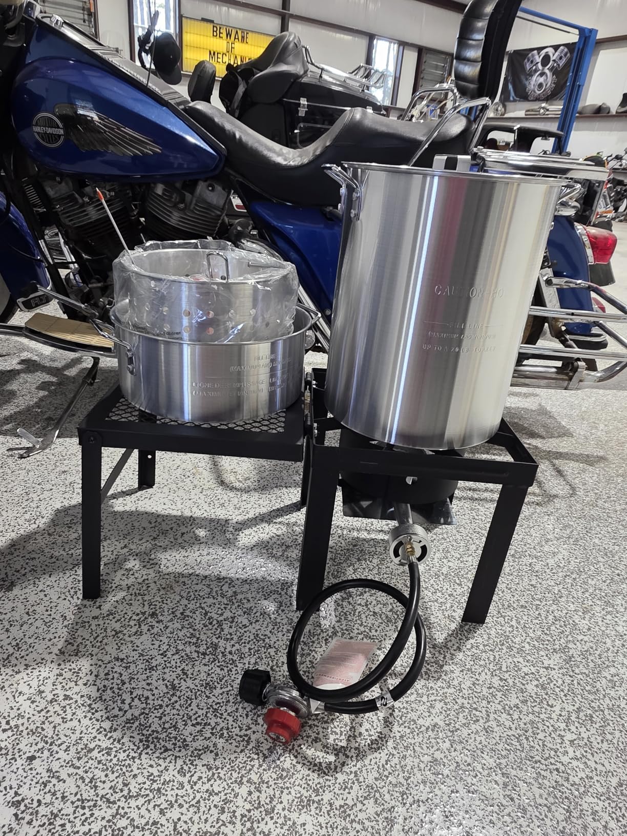 ROVSUN 30QT Turkey Fryer & 10QT Fish Fryer Kit w/ 55,000BTU Propane Stove, Aluminum Outdoor Deep Fryer & Seafood Boiler Steamer w/Baskets, Thermometer, Marinade Injector, Turkey Rack & Rack Lifter customer photo 2