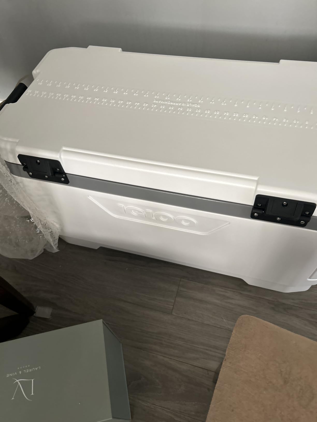 Igloo Marine Cooler | Insulated Hard Shell Ice Chest |Great for Fishing, Camping, Boating, & More customer photo 1