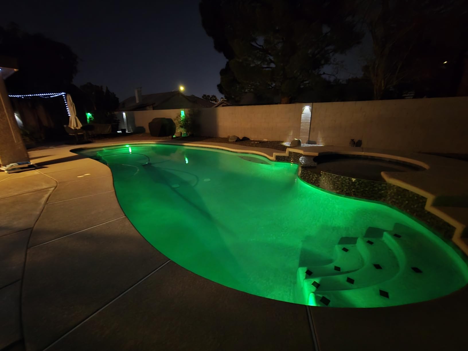 Pool Lights, Upgraded Rechargeable Submersible LED Lights with Remote Waterproof 16 Colors Hot Tub Underwater Light for Inground Pool, Pond, Aquarium, Bath, Party, Vase customer photo 1