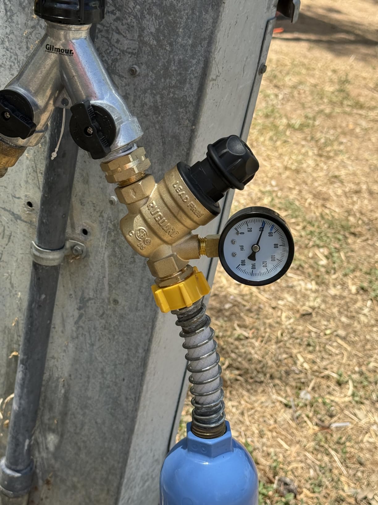 RVGUARD RV Water Pressure Regulator Valve With An Adjustable Knob, Tool-Free, CSA Approved, Lead-Free Brass Water Pressure Reducer with Gauge and Inlet Screen Filter for RV Camper Travel Trailer customer photo 1