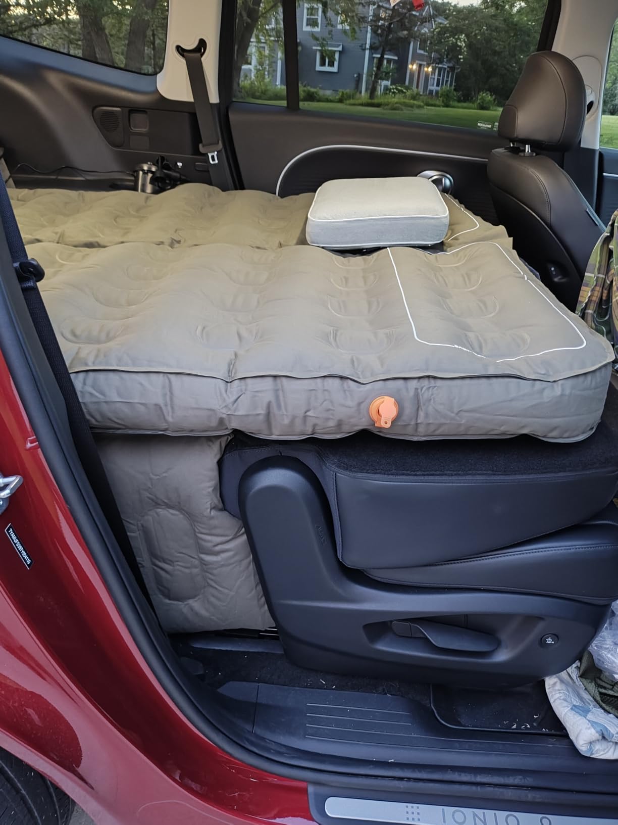 D-Hive Unbeatable Durability SUV Air Mattress for Car Camping, Durable Extra Thick 300D Oxford Fabric, Quick Easy Set-Up w/Electric Pump, Bed Mattress, Mattress for SUV, Car Air Mattress customer photo 1