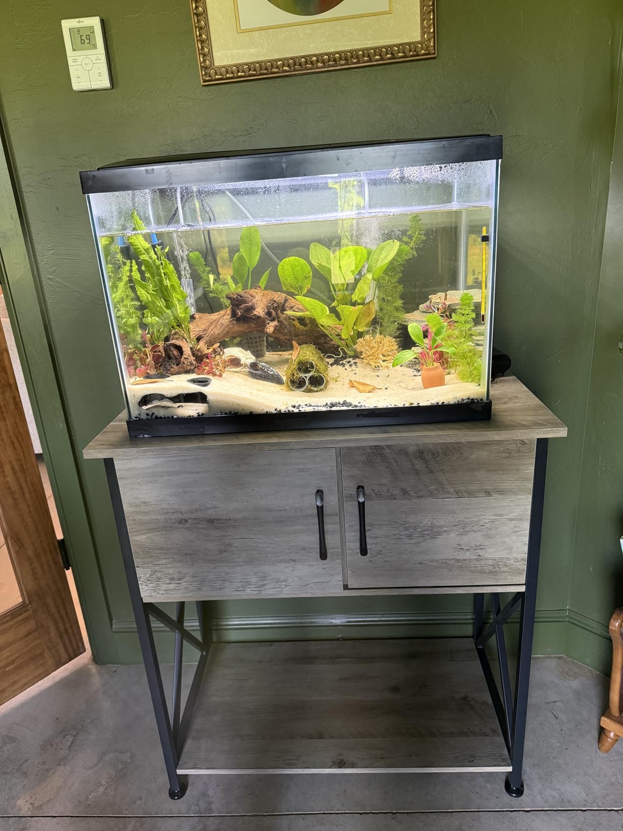 Herture 20-29 Gallon Aquarium Stand Metal Frame Fish Tank Stand with Cabinet Storage, for 20 Gallon Long Aquarium,30.7