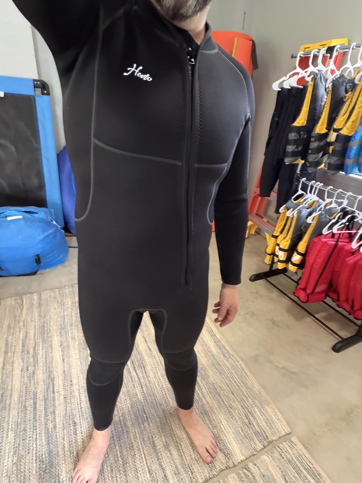 Hevto Men Wetsuit 3/2mm Neoprene Full Suit for Surfing Diving | 16 Size Options with Regular, Short and Tall Fits, Wet Suit in Cold Water for Swimming, Snorkeling, Kayaking and SUP customer photo 1