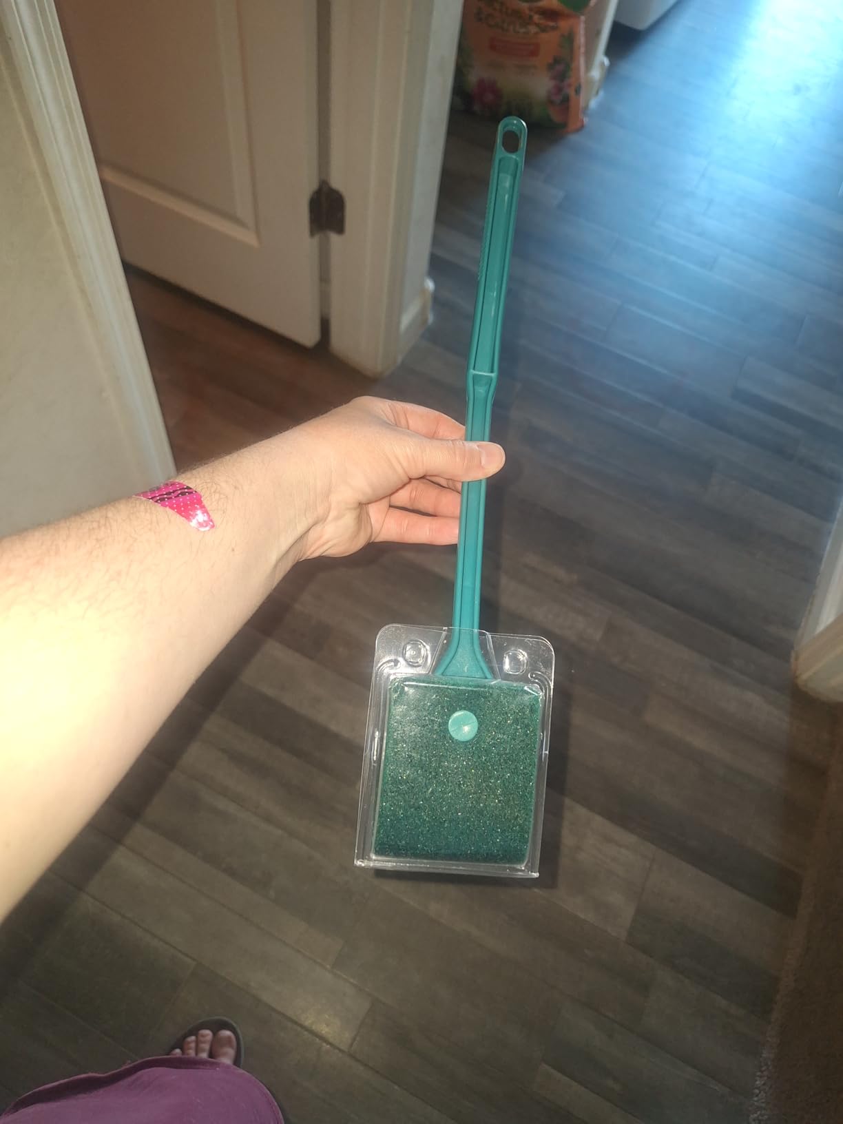 AQUANEAT Fish Tank Cleaning Tools, Aquarium Double Sided Sponge Brush, Algae Scraper Cleaner with Long Handle customer photo 1