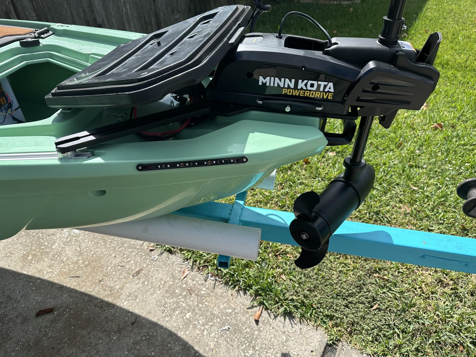 Minn Kota PowerDrive Bow-Mount Electric Trolling Motor with GPS - 55 Lb. Thrust, 54 in. Shaft, Freshwater customer photo 1
