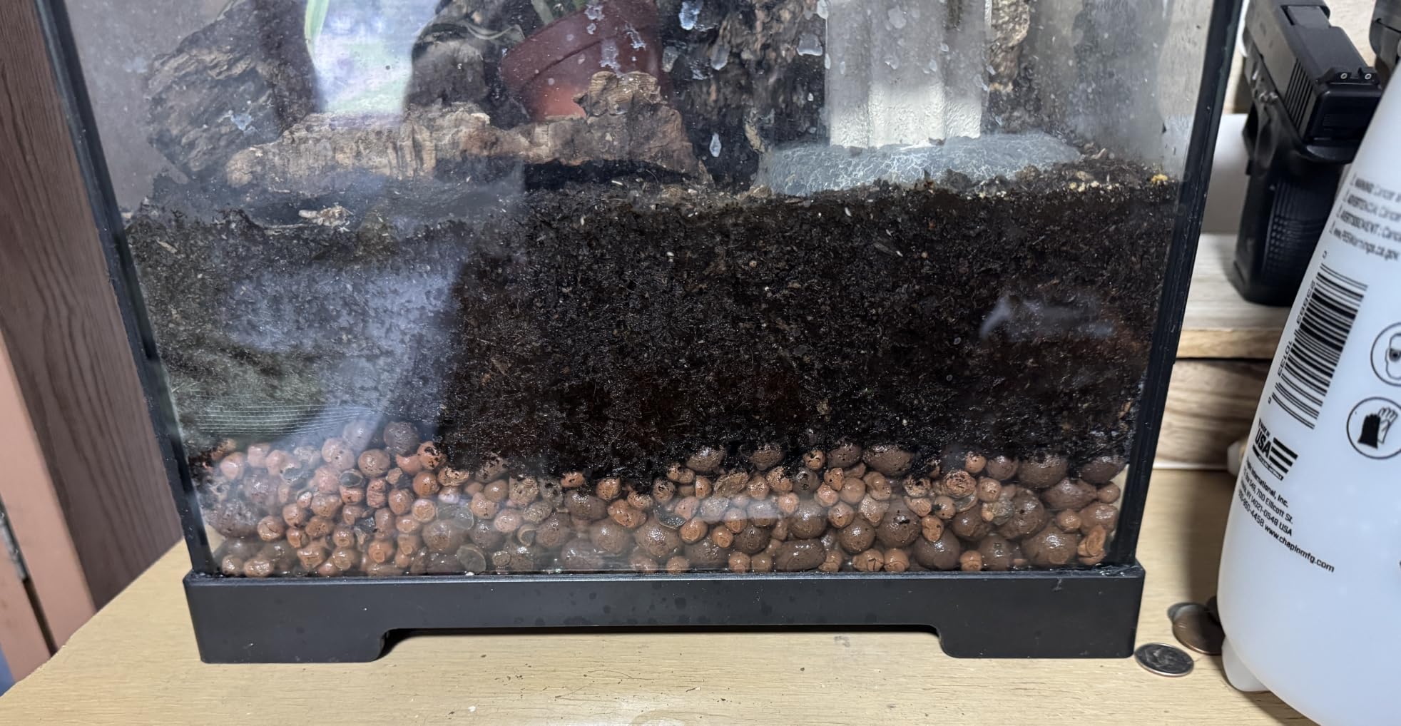 Riare 10LBS Expanded Clay Balls Terrarium Substrate for Reptiles - 100% Organic Lightweight Clay Pebbles Substrate Frogs False Bottom Substrate, Bioactive Terrarium Substrate for Drainage and Moisture customer photo 1