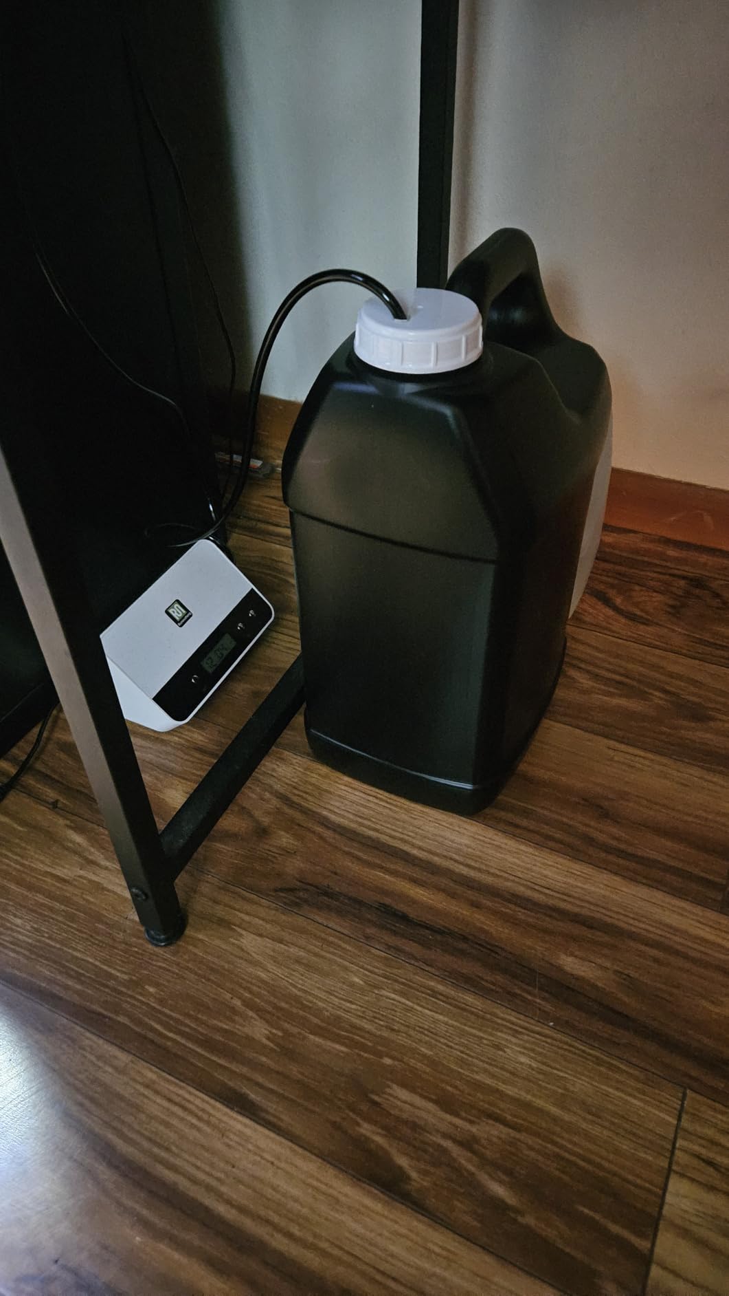 Reptile Humidifier with LCD Timing Function and 6 Spray Nozzles customer photo 2