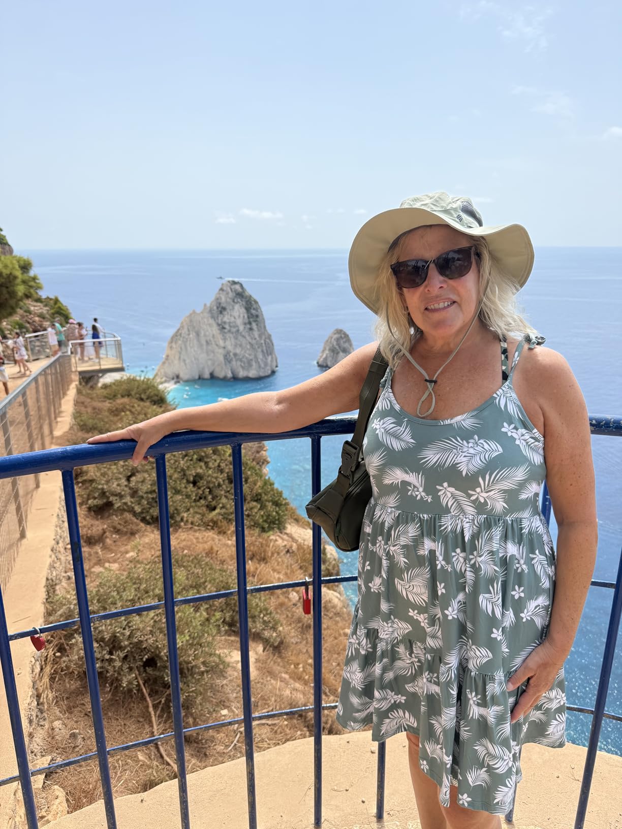 Columbia Unisex Bora Bora Booney Sun Protection Hat customer photo 2
