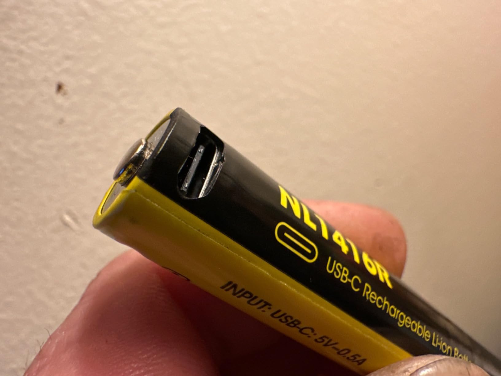 Nitecore MT2A Pro EDC Flashlight, 1000 Lumens, 279 Yard Beam, USB-C Rechargeable, Dual Power Compatibility, Compact Waterproof Slim Penlight customer photo 1