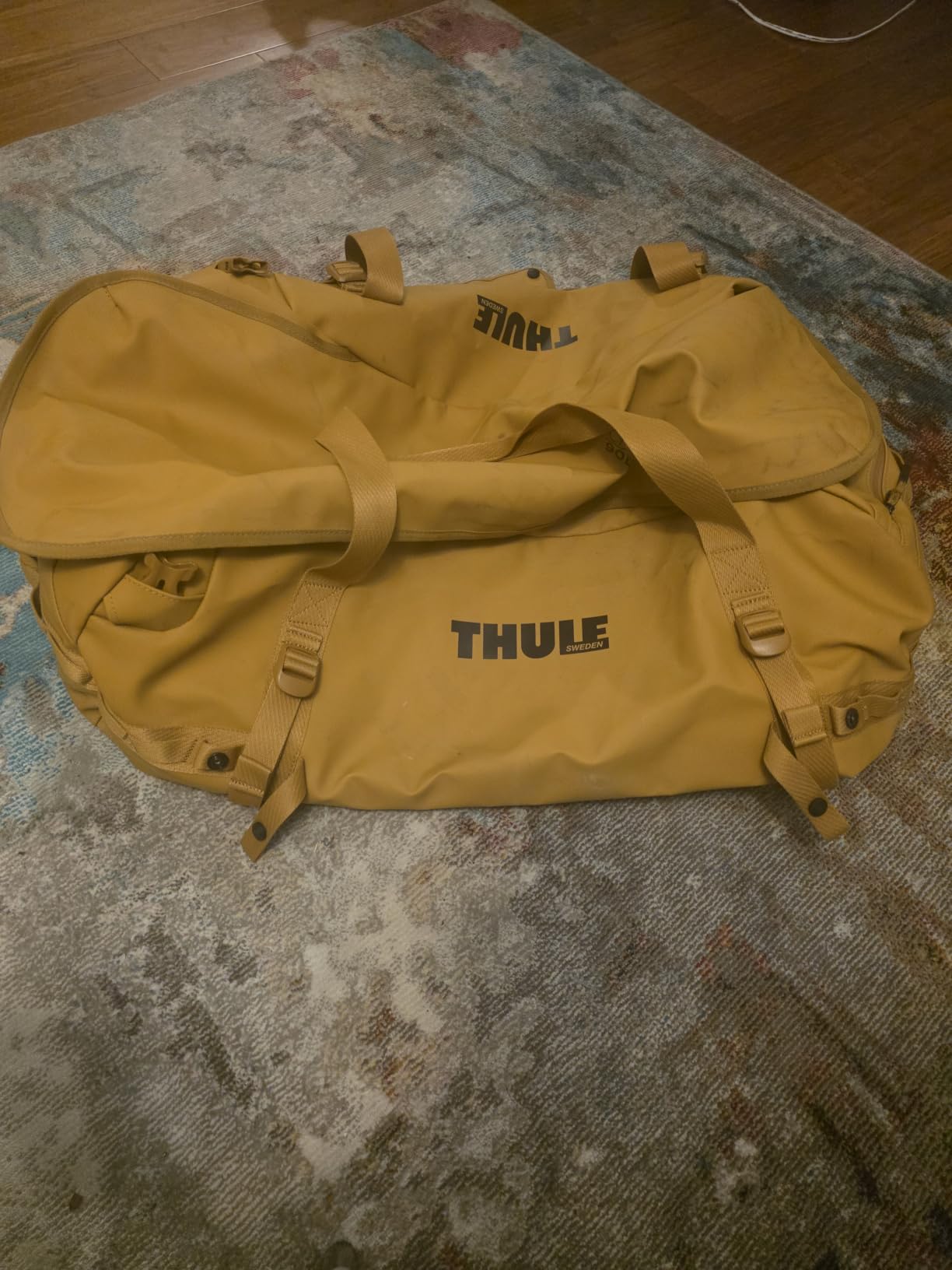 Thule Chasm Duffel bag, Weather-resistant materials, Easy packing, Converts to backpack, Internal pockets, Travel-ready customer photo 1