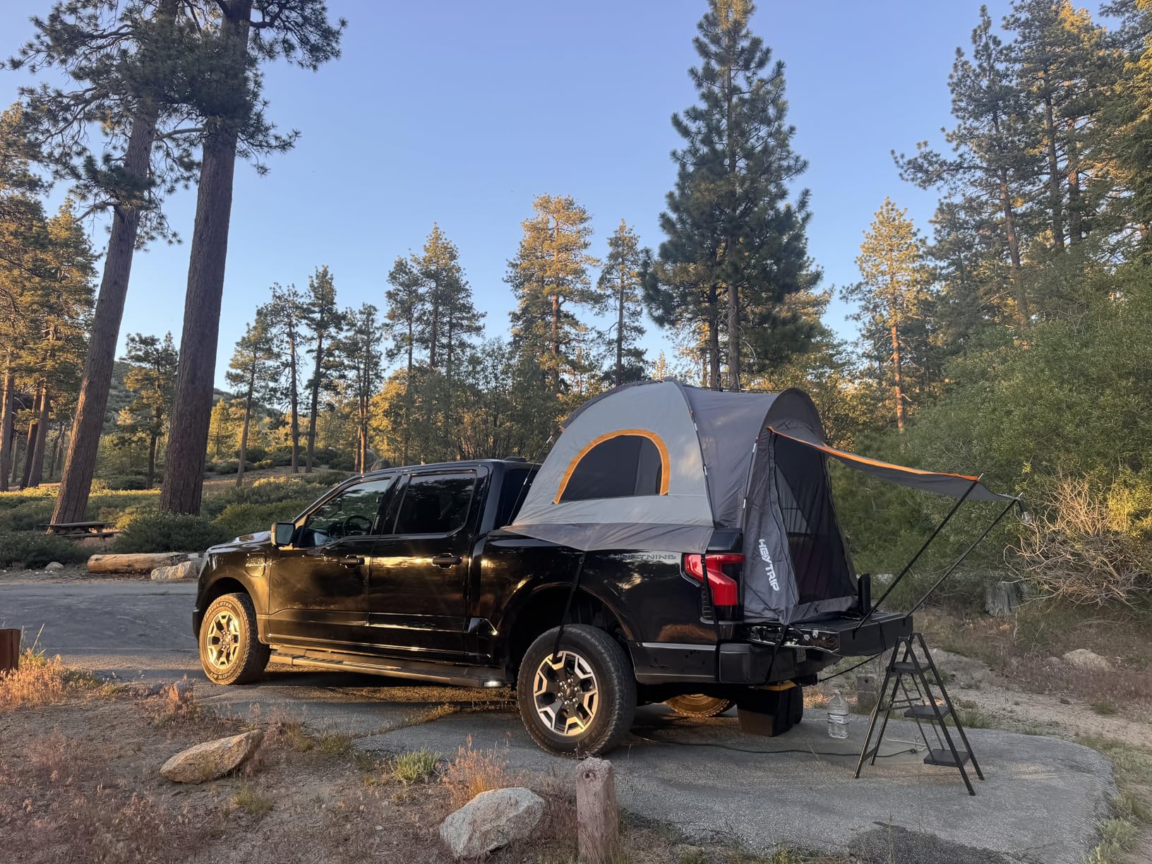 HEYTRIP Truck Bed Tent 5.5ft-6.8ft Waterproof Pickup Truck Tent Double Layer 2 Person Truck Tent Camper for Camping Fishing customer photo 2
