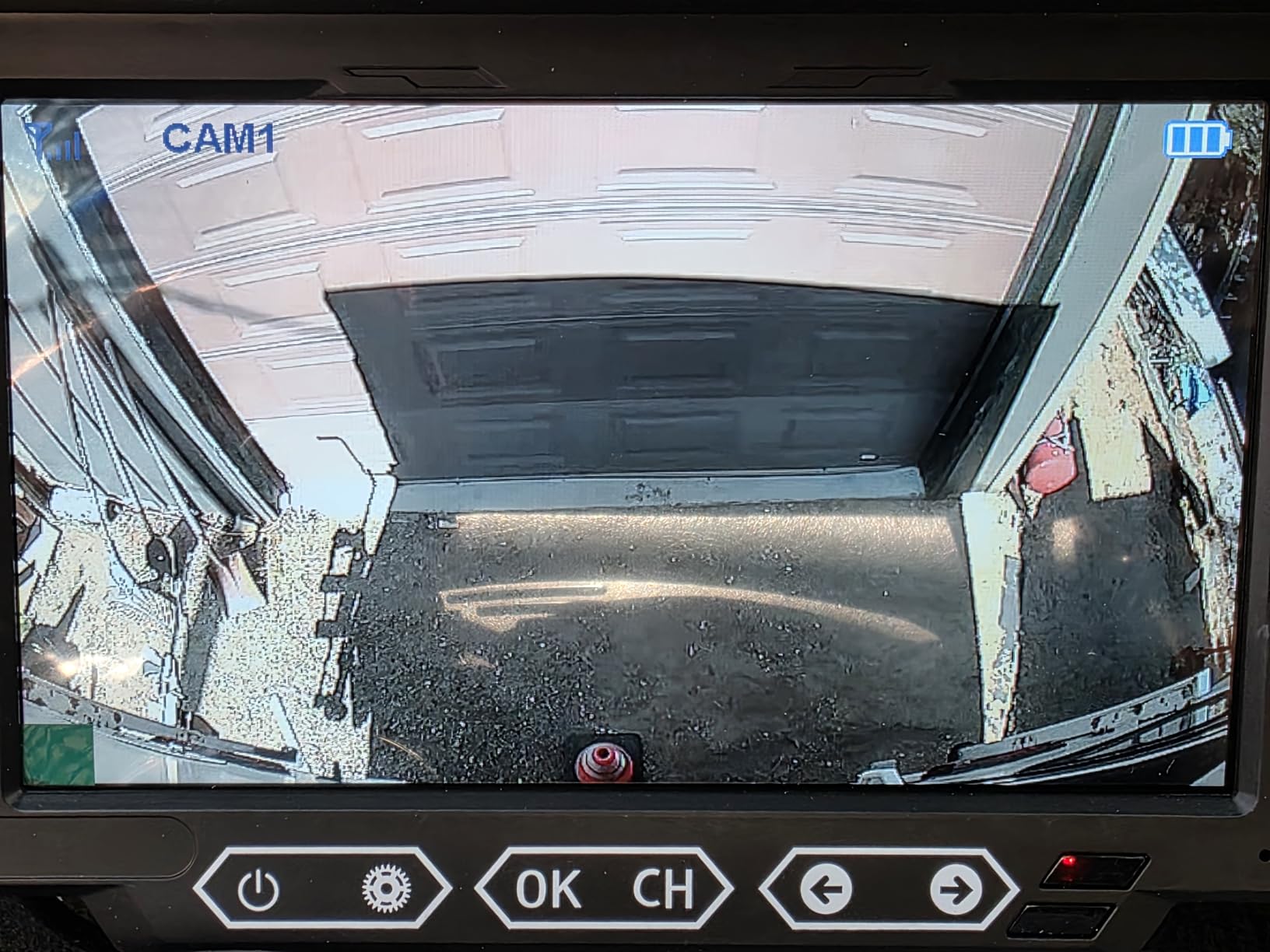 1080P HD Wireless Backup Camera: 1-Min Magnetic Easy Install No Wiring 7 Inch Anti-Glare Monitor with Clear Night Vision - 24H Long Life Solar Scratch-Proof Rear View Camera for Truck Trailer SUV Small RV customer photo 1