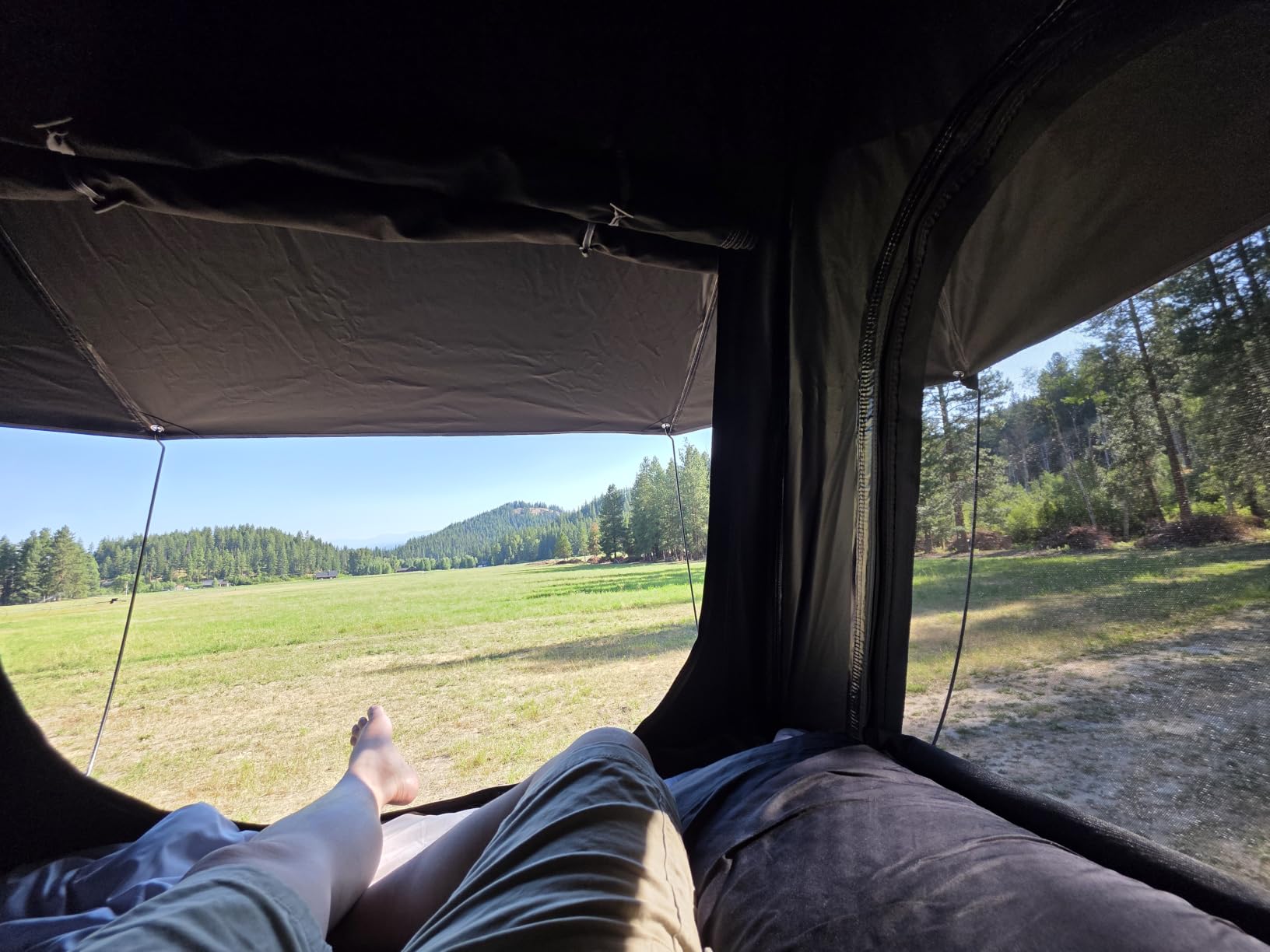 Rooftop Tent Hard Shell,Solar Panel Roof top Tent Hardshell, pop up Rooftop Camping for Jeep Truck Car SUV Van Wrangler. customer photo 2