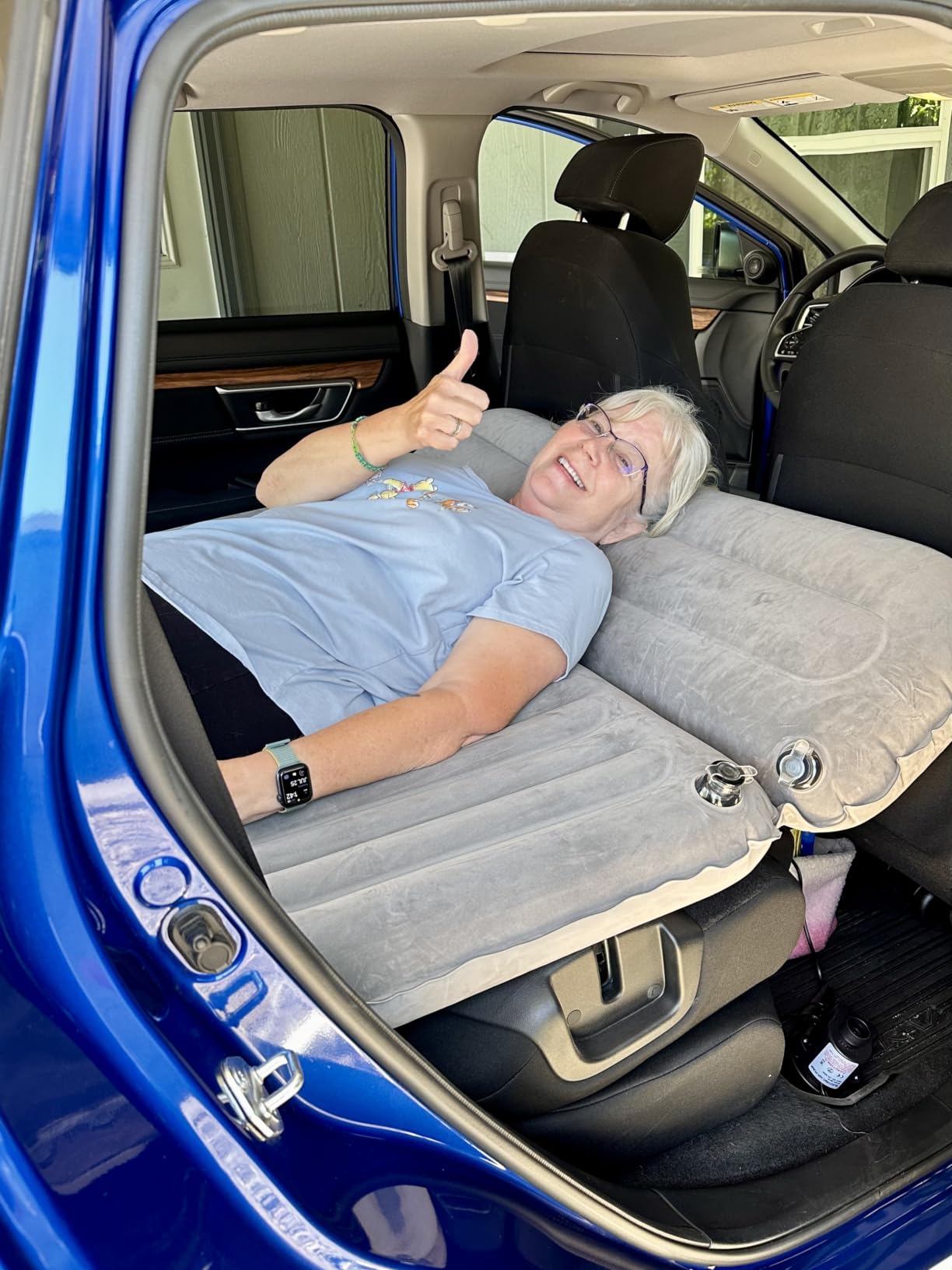 KMZ SUV Air Mattress Thickened and Double-Sided Flocking Travel Camping Bed with 2 Pillows & Electric Pump Dedicated Mobile Cushion Inflatable Bed for SUV Trunk and Rear Seat (Dark Gray) customer photo 2