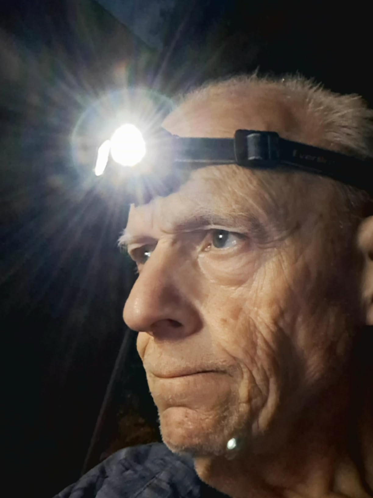EverBrite 400LM Ultralight Headlamp, 1.59oz Head Lamp with Hat Clip | IP67 Waterproof, Rechargeable, White Red Green Light, 120° Tiltable, 7 Modes with Turbo, For Running, Camping, Backpacking customer photo 1