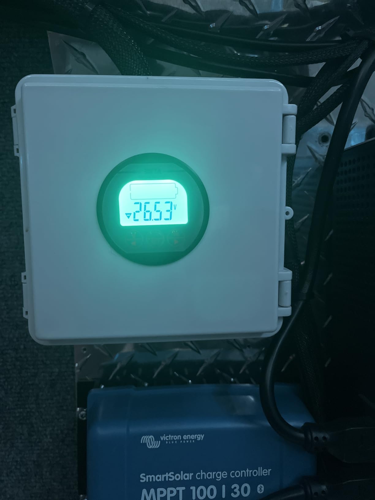 BINTA Battery Monitor with Shunt 8-120V 0-500A Voltmeter Ammeter Backlight customer photo 2