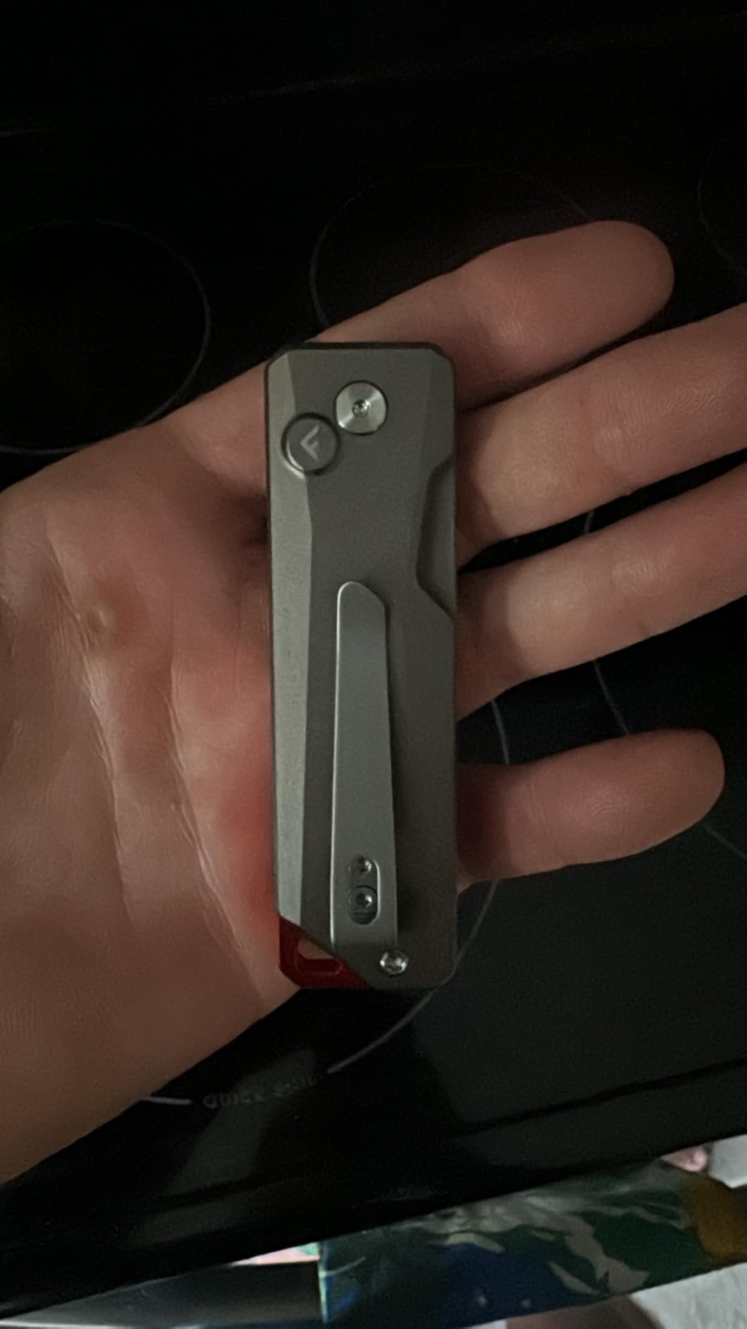 FLISSA Advanced Titanium Utility Knife, CNC Unibody, Lightweight All Metal Folding Box Cutter, Quick Change Blade Razor Knife, Ideal Gifts for Men Women, with 10 Extra Blades customer photo 1