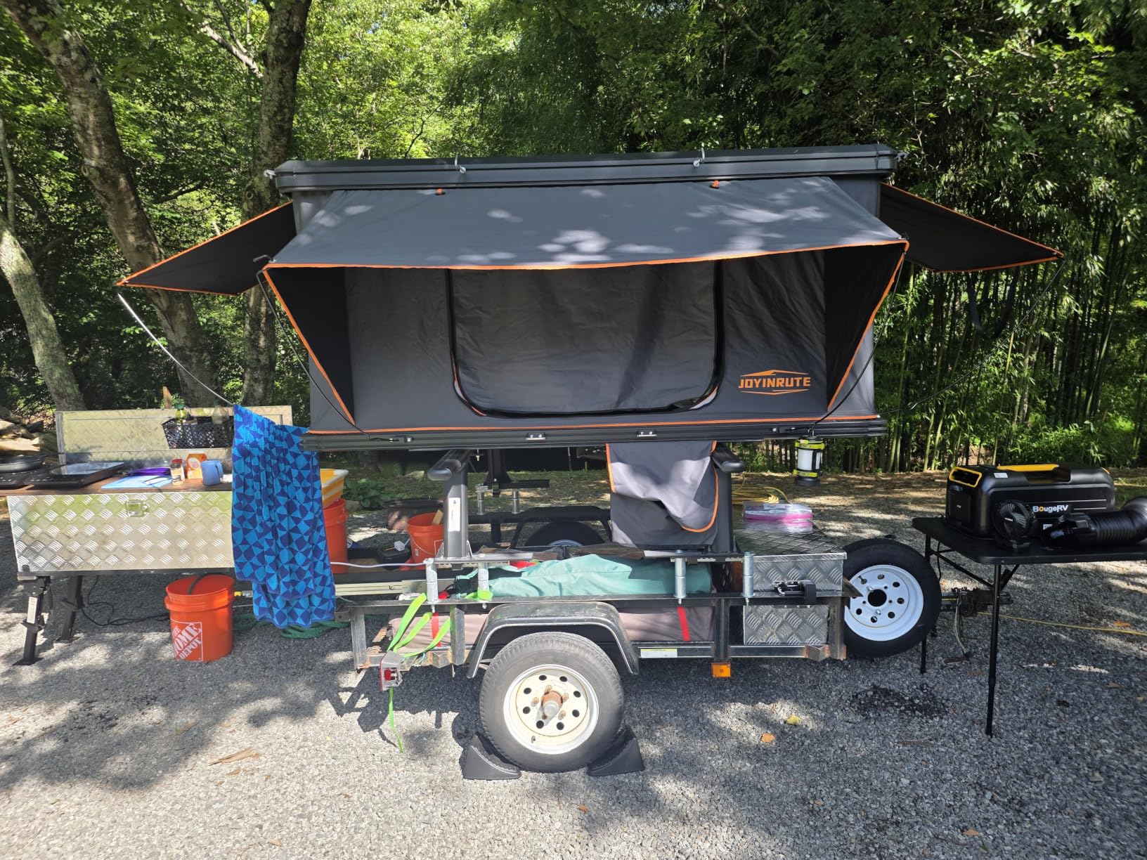 Alumnimun Rooftop Tent Hard Shell with Winter Insulation, Pop Up 2 Person Roof Top Hardshell for Camping Truck Van Suitable for Jeep SUV Car customer photo 2