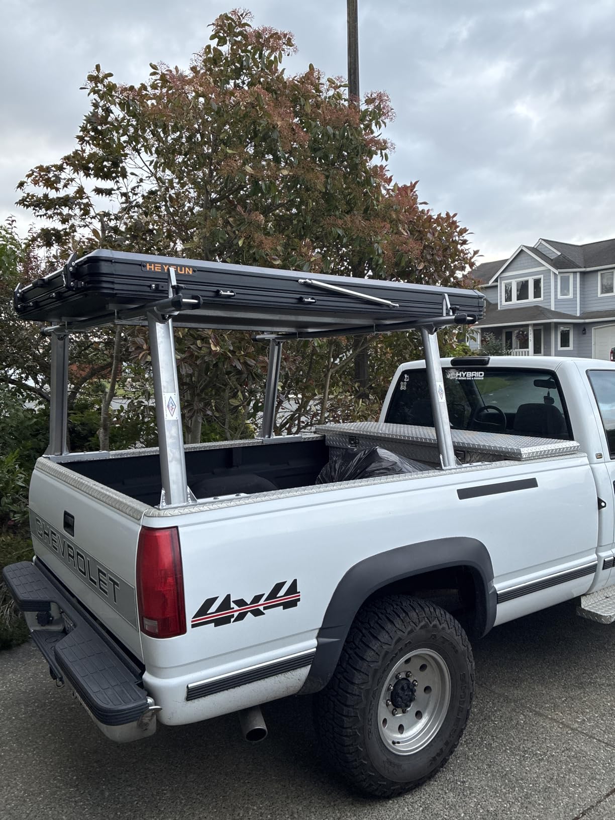 Adventurer Pro Rooftop Tent Hard Shell with Side Awning & LED Light Strip, 2-3 Person Roof Top Tent for 4 Season Camping, Aluminum Pop Up Roof Tent for Truck Jeep SUV Van Trailer customer photo 1