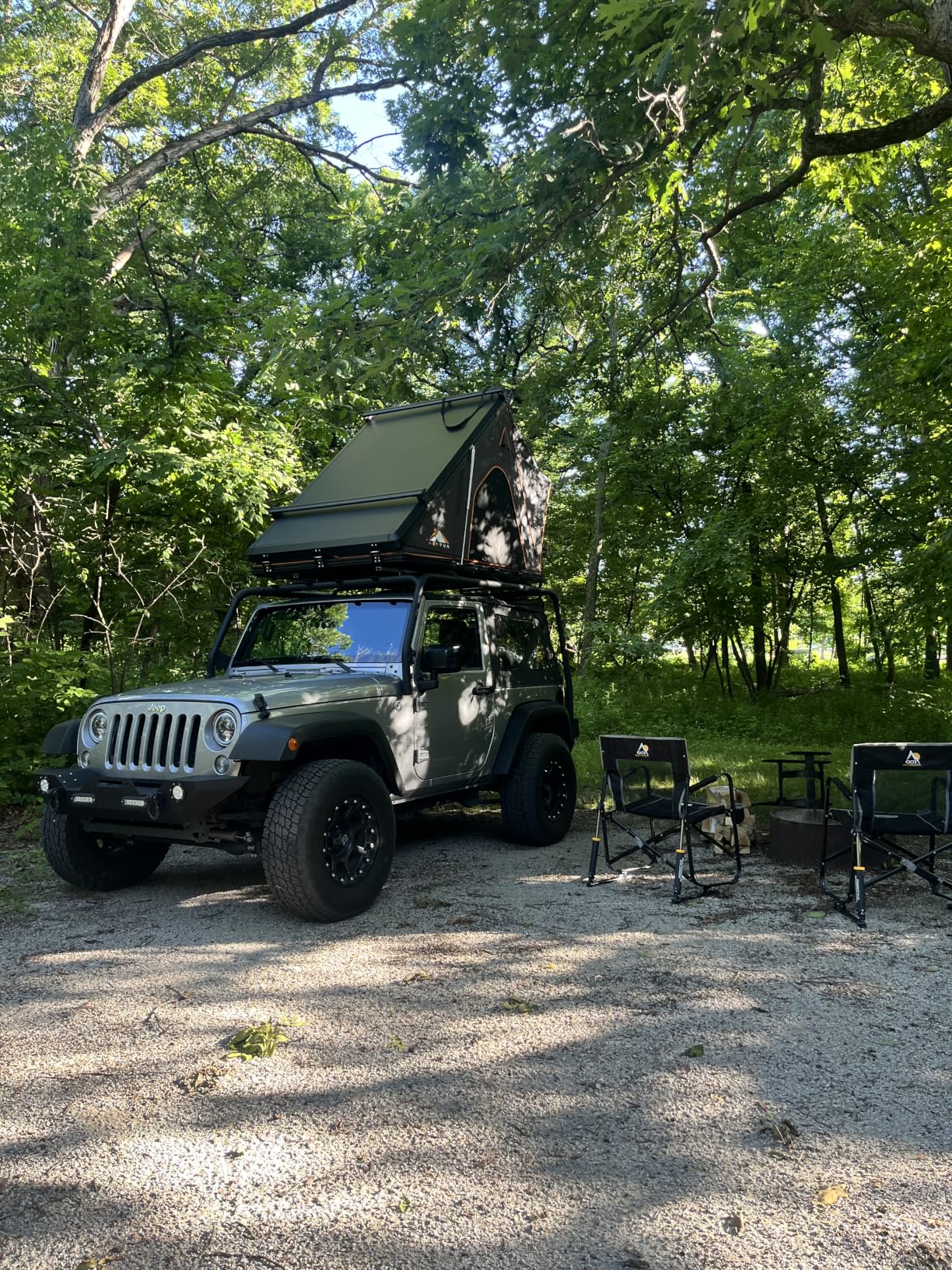 Explorer Pro Rooftop Tent Hard Shell with Side Awning&LED Light Strip, 2-3 Person Roof Top Tent for 4 Season Camping, Aluminum Pop Up Roof Tent for Truck Jeep SUV Van Trailer customer photo 1