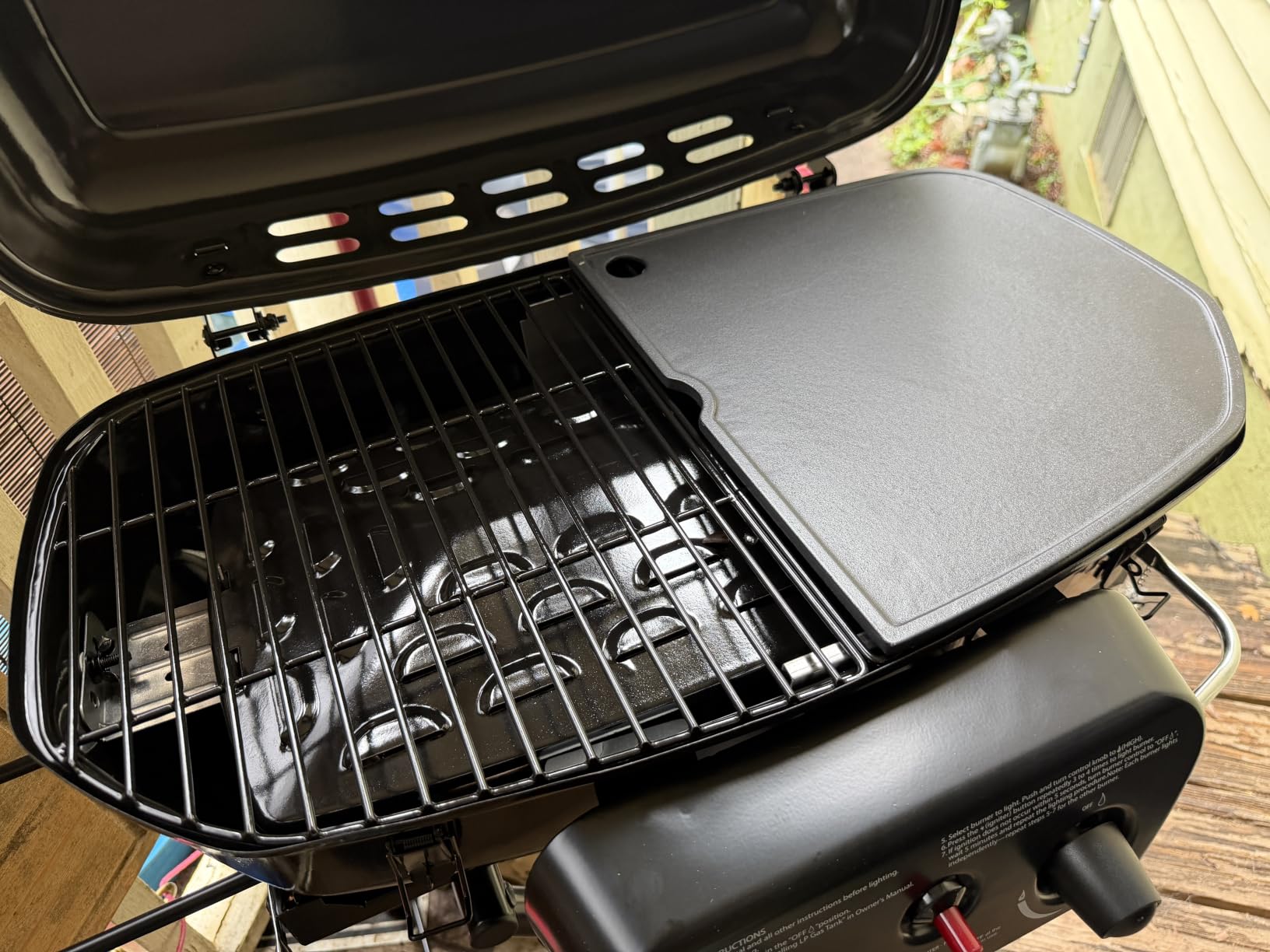 Brand-Man Portable Grill Camping, 2-in-1 Propane Gas Grill & Griddle | Folding Stand-Up Cart, 18,000 BTU 2-Burner Outdoor BBQ for Family Camping, Tailgating and Patio, Green customer photo 1