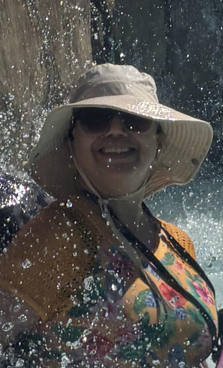 FURTALK Womens Sun Hat with Ponytail Hole Beach Hiking Summer Wide Brim UPF 50+ Outdoor Protection Foldable Bucket Hat customer photo 2