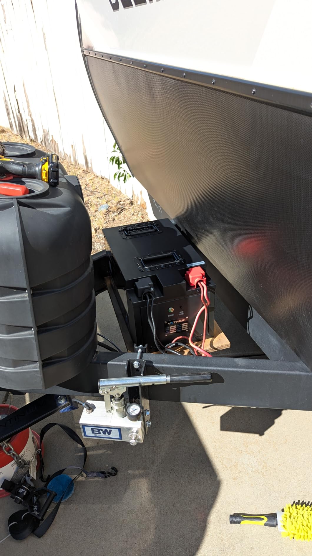 VATRER POWER 12.8V 460Ah Self-Heating LiFePO4 RV Battery, APP Monitoring, Built-in 300A BMS, Max. 3840W Load Power, 5880Wh Usable Energy, 5000+ Cycles Lithium Battery, Perfect for RV, Motorhomes customer photo 1