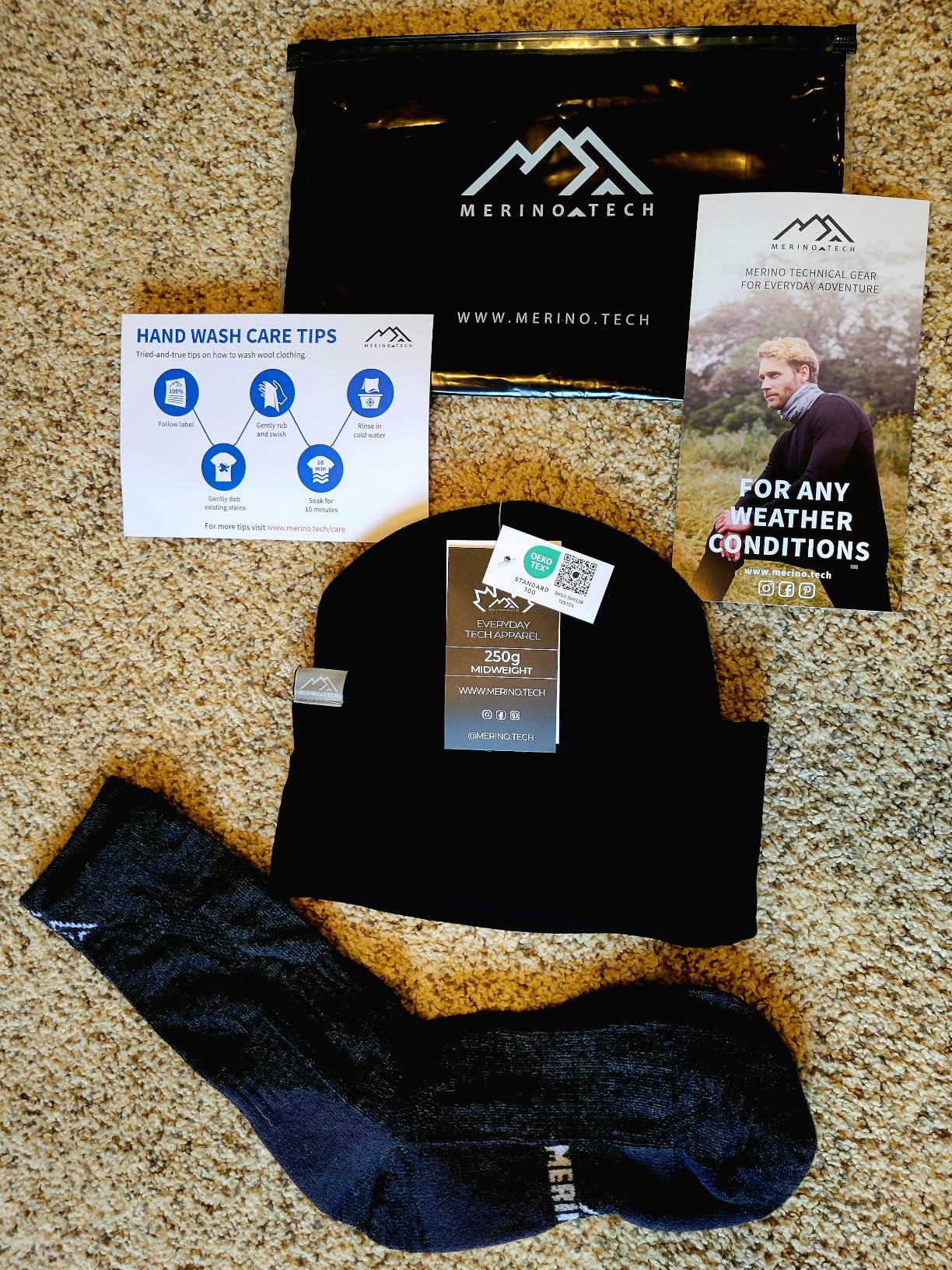 100% Merino Wool Base Layer Kids Set - Midweight Unisex Thermal Underwear | Soft, Non-Itchy Kids / Toddler Clothes, Set 250 gsm 17.5um Long Sleeve & Pants & Beanie, Moisture wicking, Odor-Resistant customer photo 2