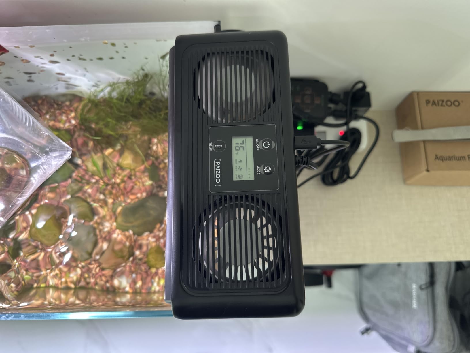PAIZOO Aquarium Chiller Fan, Auto Temperature Control Fish Tank Cooler Aquarium Fan with Temperature Probe, LCD Display, 3 Speed Modes Axolotl Tank Cooler, 8.5-in, 6.4W customer photo 1