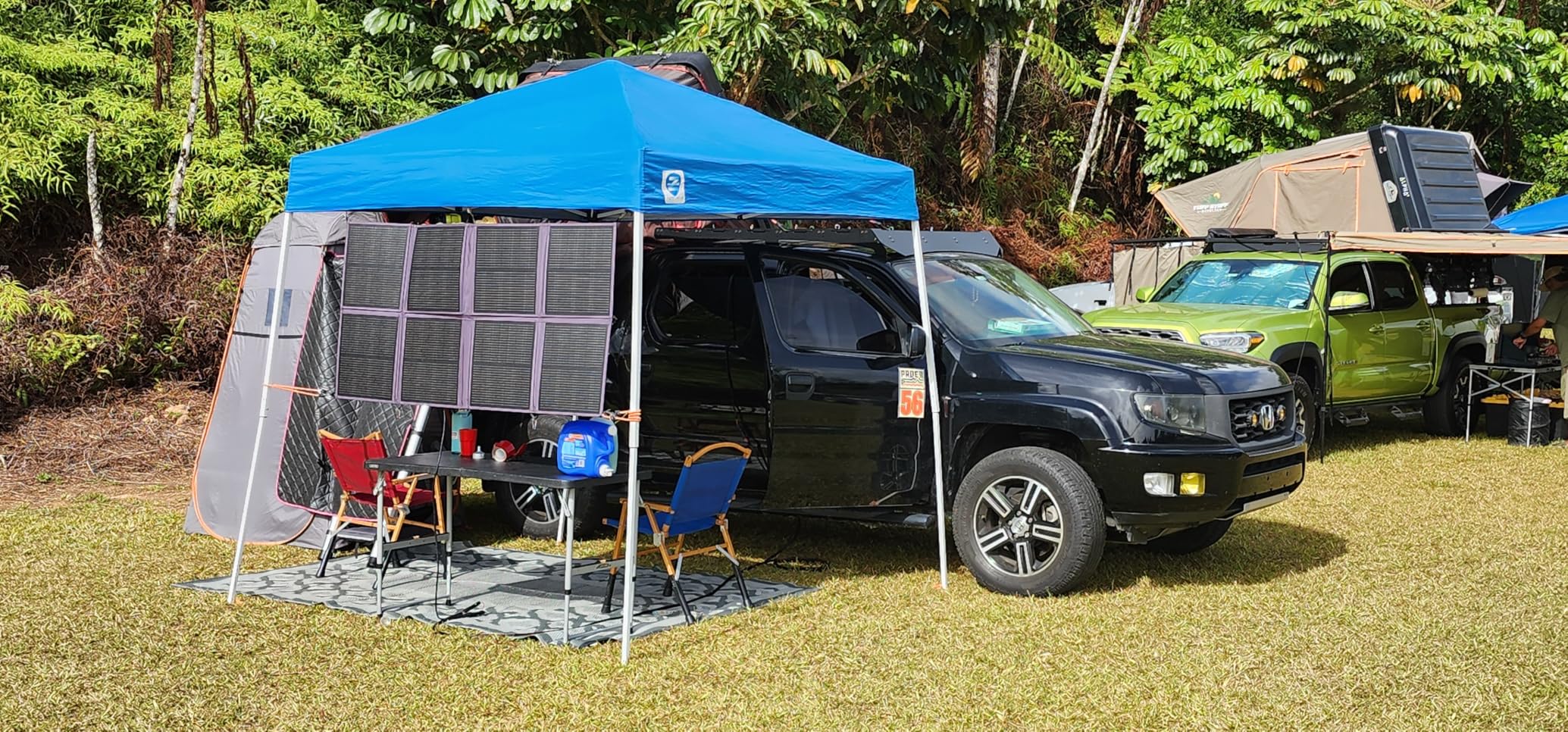 Renogy 200W Portable Solar Panel Blanket, 25% High Efficiency N-Type Foldable Solar Charger for Power Station, Lightweight 8-Fold Space Save, USB-A Type-C Output, For Camping, RV, Pickup Truck, Marine customer photo 1