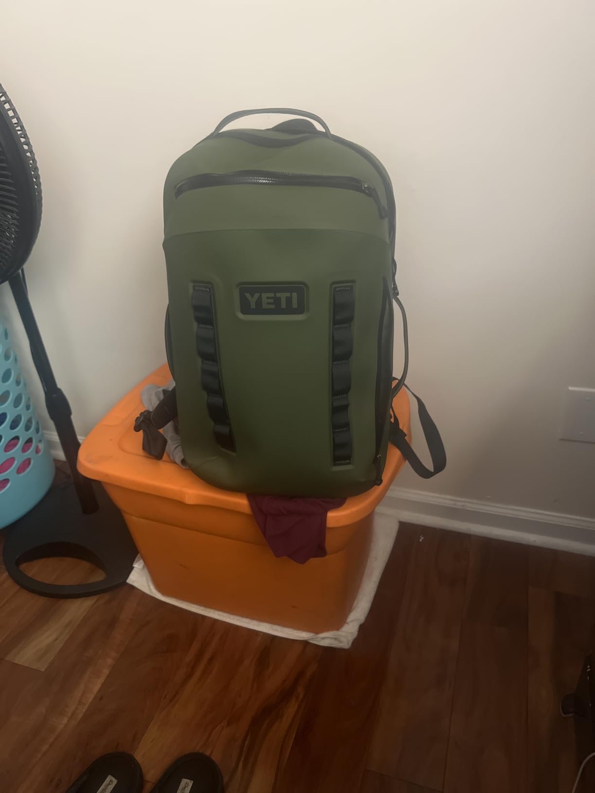 YETI Cayo Backpack 25L, Weather Resistant All-Day Utility Pack, Black customer photo 2