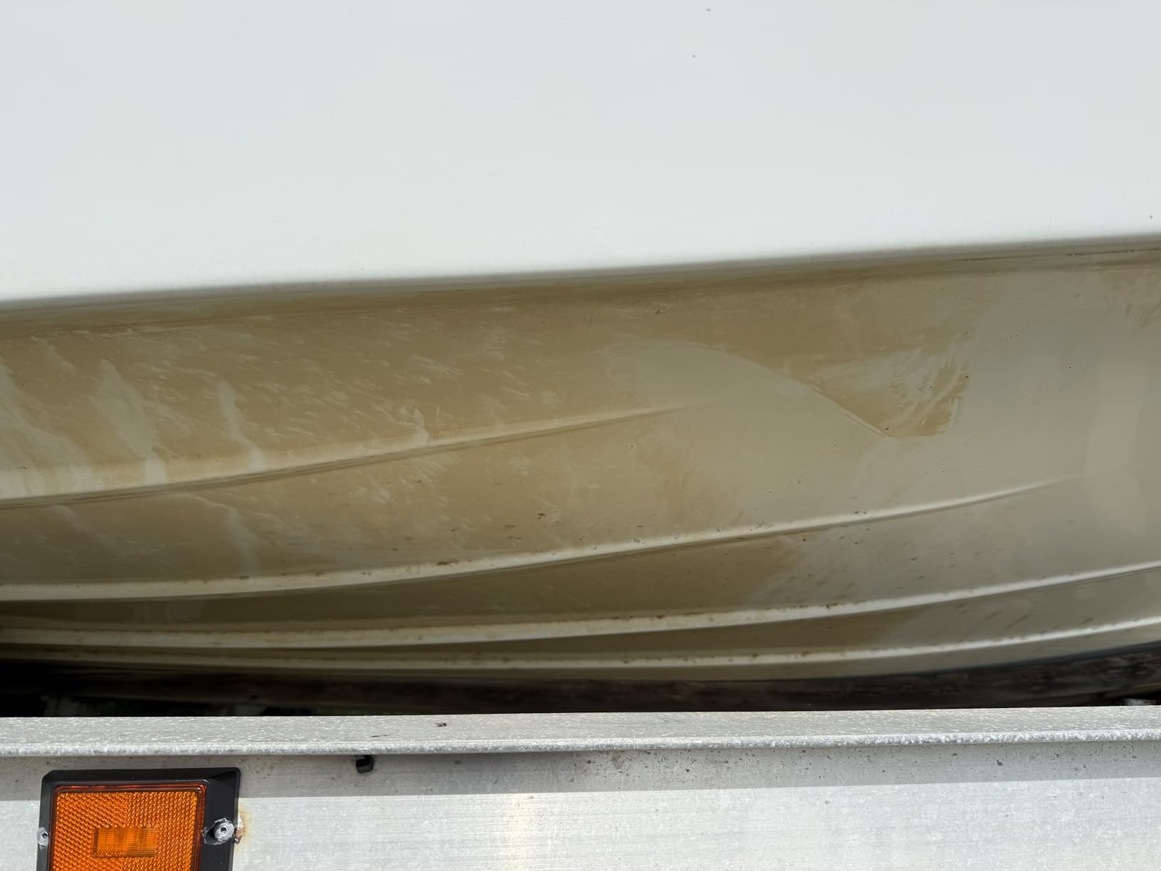 Instant Boat Hull Cleaner Removes Scum, Rust Stains, Yellowing & Waterlines | Powerful Dual-Acid Formula for Fiberglass & Gelcoat Hulls, Removes Waterline Stains Without Scrubbing, Made in USA, 1 Gallon customer photo 1