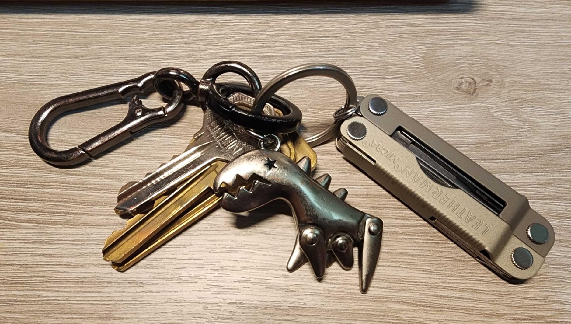 LEATHERMAN, Micra, Keychain Multi-tool with Grooming Tools, Mini Pocketknife for Everyday Carry (EDC), Hobbies & Outdoors, Built in the USA, Spruce customer photo 2