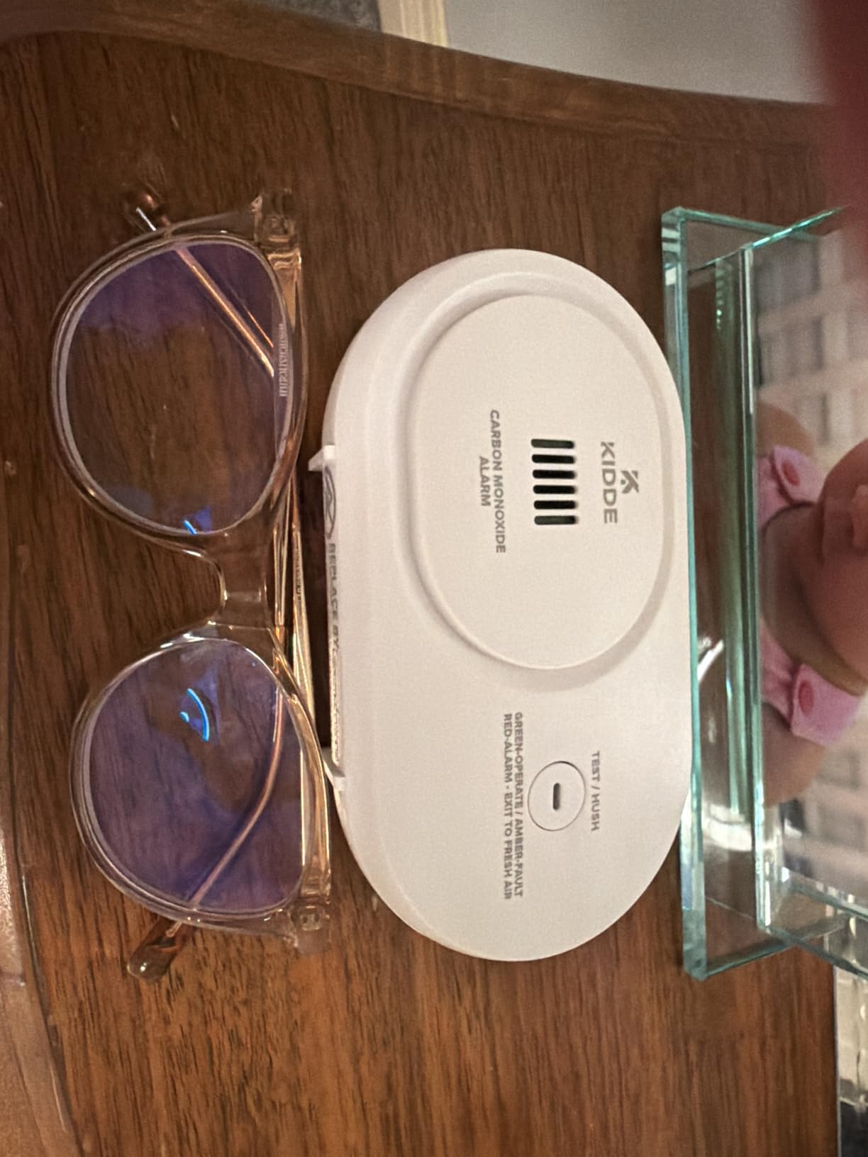 Kidde Carbon Monoxide Detector, AA Battery Powered, Portable for Travel or Home, 85 dB Alarm, LED Status Light Indicators, 5th Edition, COB customer photo 1