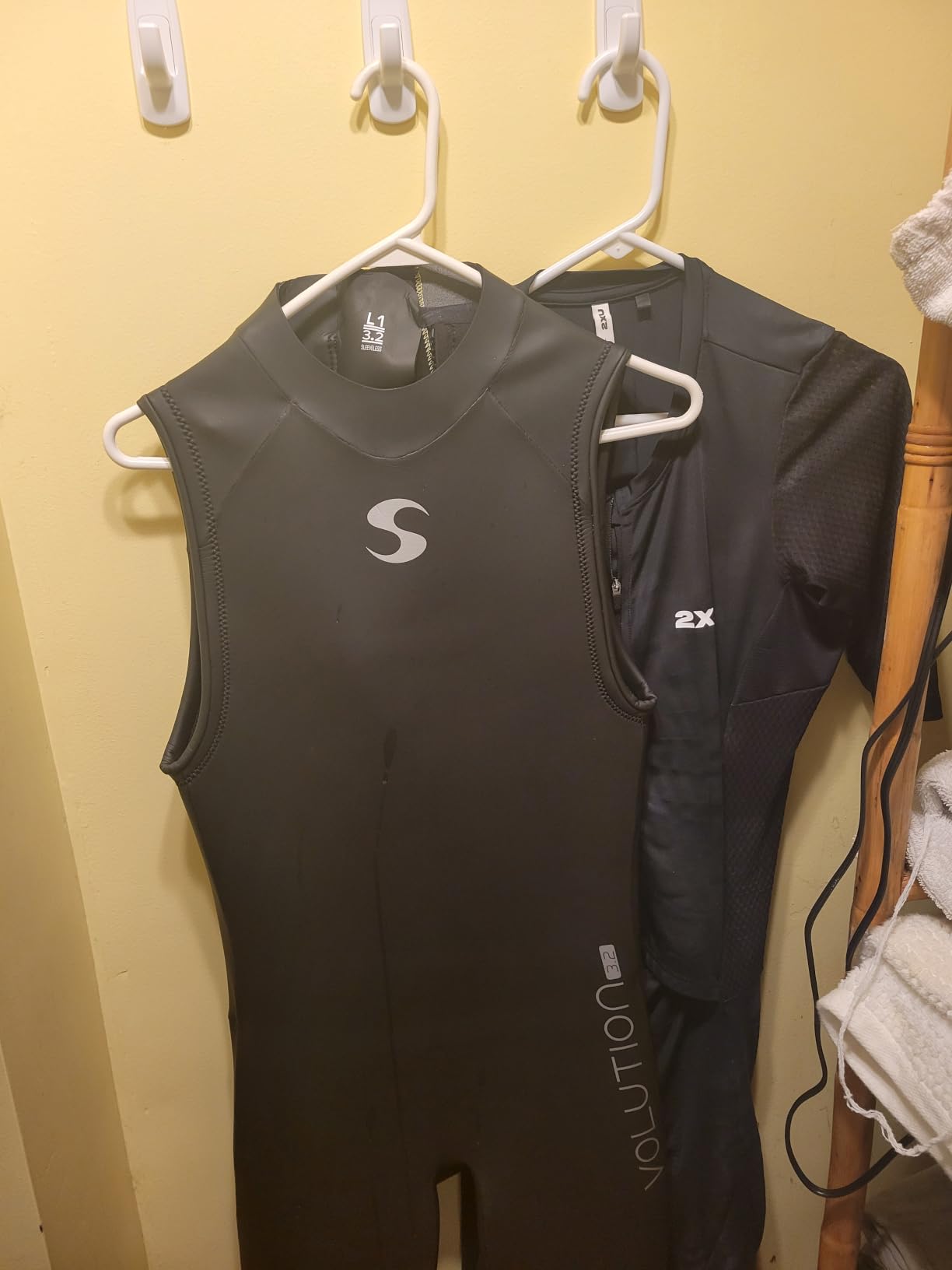 Synergy Men's Volution 3/2mm Triathlon Wetsuit - Sleeveless Long John Open Water customer photo 2