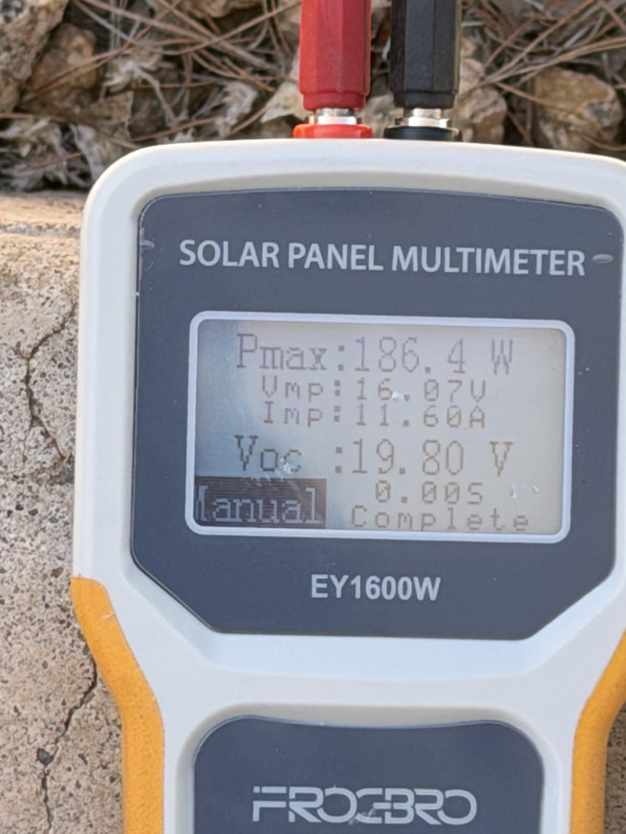 BougeRV 200W Portable Solar Panel, N-Type Foldable Solar Charger Fiberglass, 25% High Efficiency customer photo 1