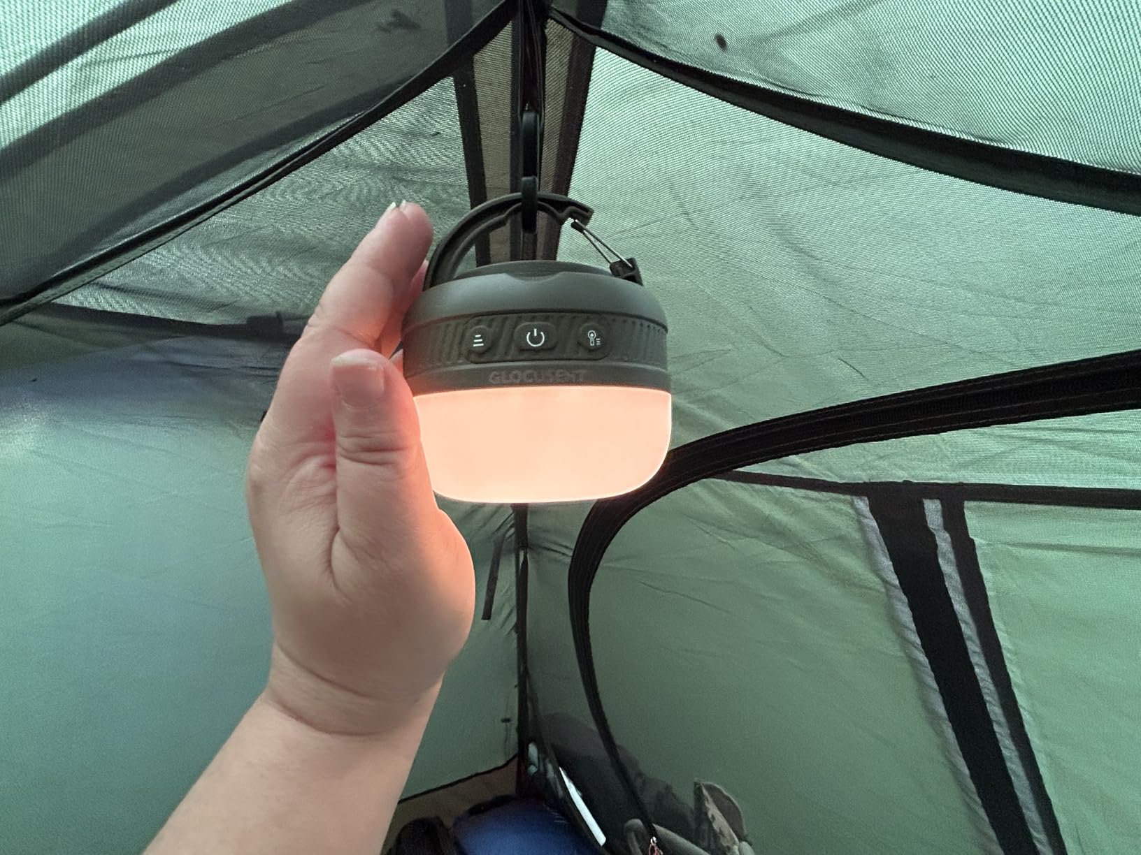 Glocusent 400H Camping Lantern, 5000mAh Rechargeable Lantern, Solar Pocket, LED Camping Lantern with 5 Brightness 3 Modes, IPX5 Waterproof, Pocket Lanterns for Power Outages, Emergency Light, Camping customer photo 1