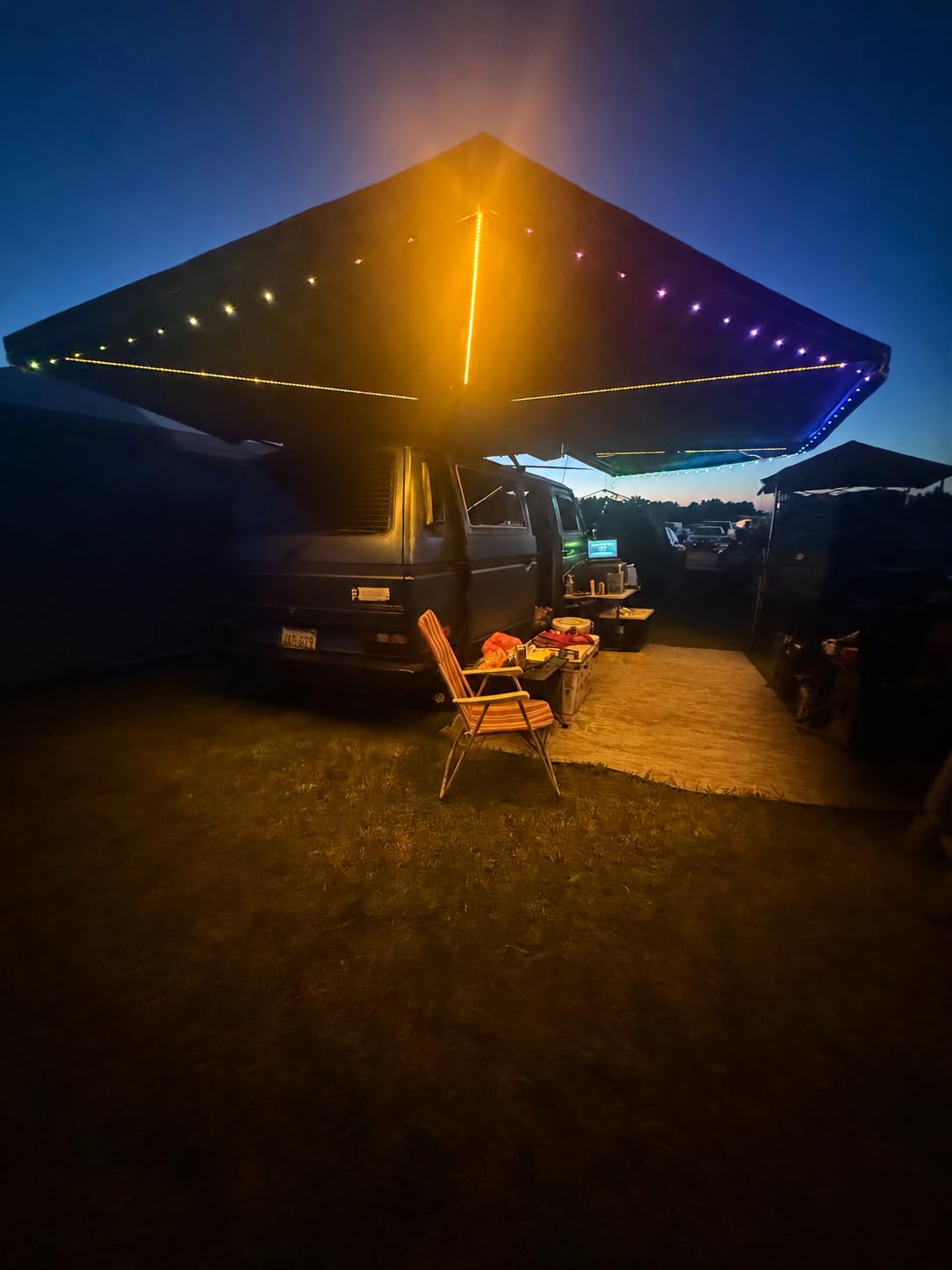 BUNKER INDUST 270 Degree Awning Free Standing, Vehicle Overland Awning Built-in LED Light - Three Colors, Car Passenger Side, Waterproof Wind Resistant for SUV Van Truck Camper customer photo 2