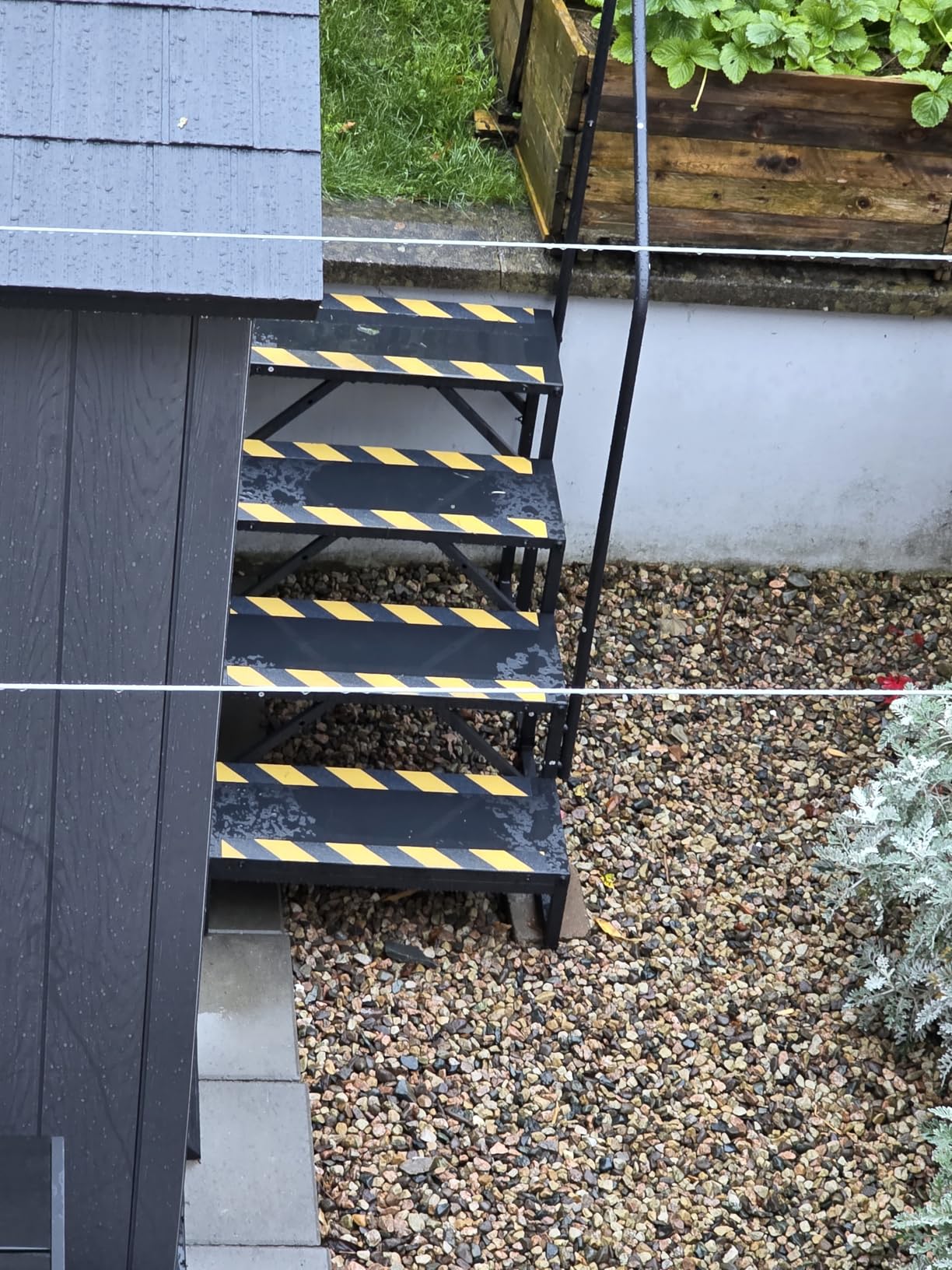 RV Step with Handrail, 3-Step Stable Heavy Duty Universal Stair | Anti-Slip For RV Travel Trailers Pool Hot Tub Trampoline customer photo 2