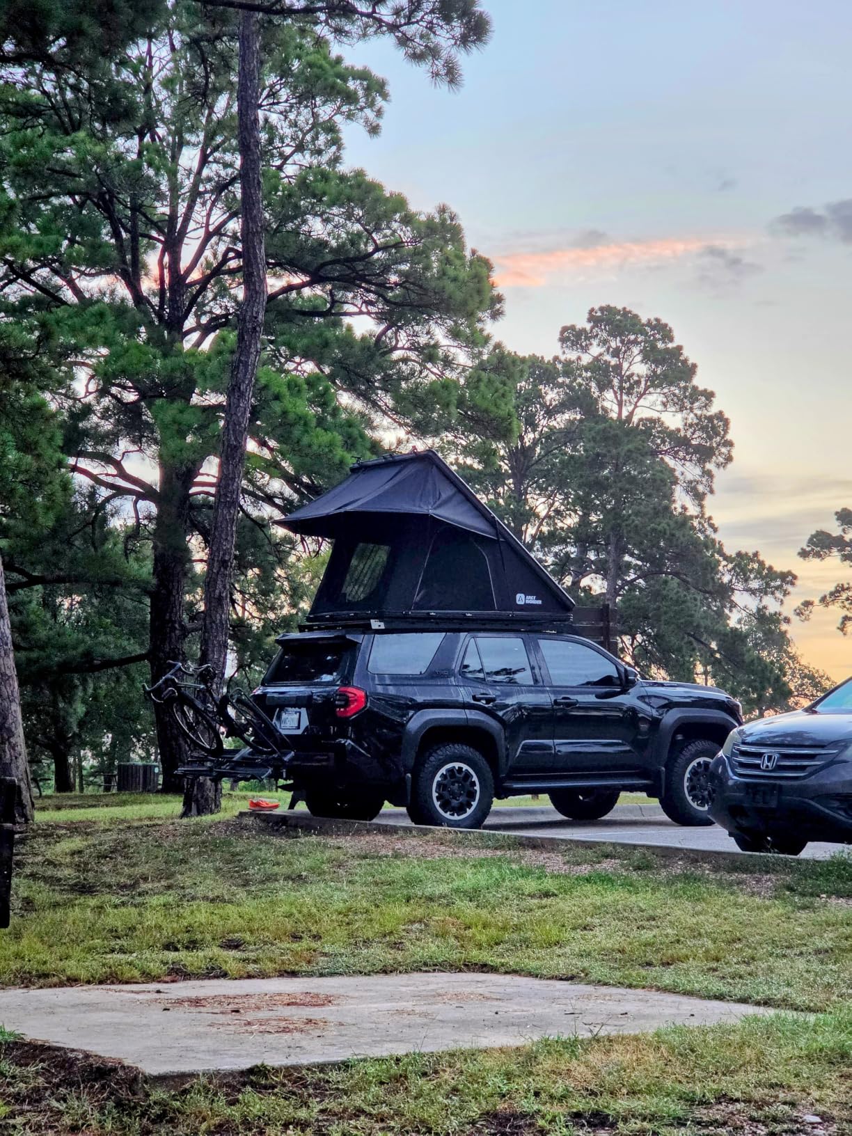 Rooftop Tent Hard Shell with Winter Thermal Layer, Roof top Tent Hardshell Suitable for Jeep SUV Truck Van, Camping Car 2 Person customer photo 2