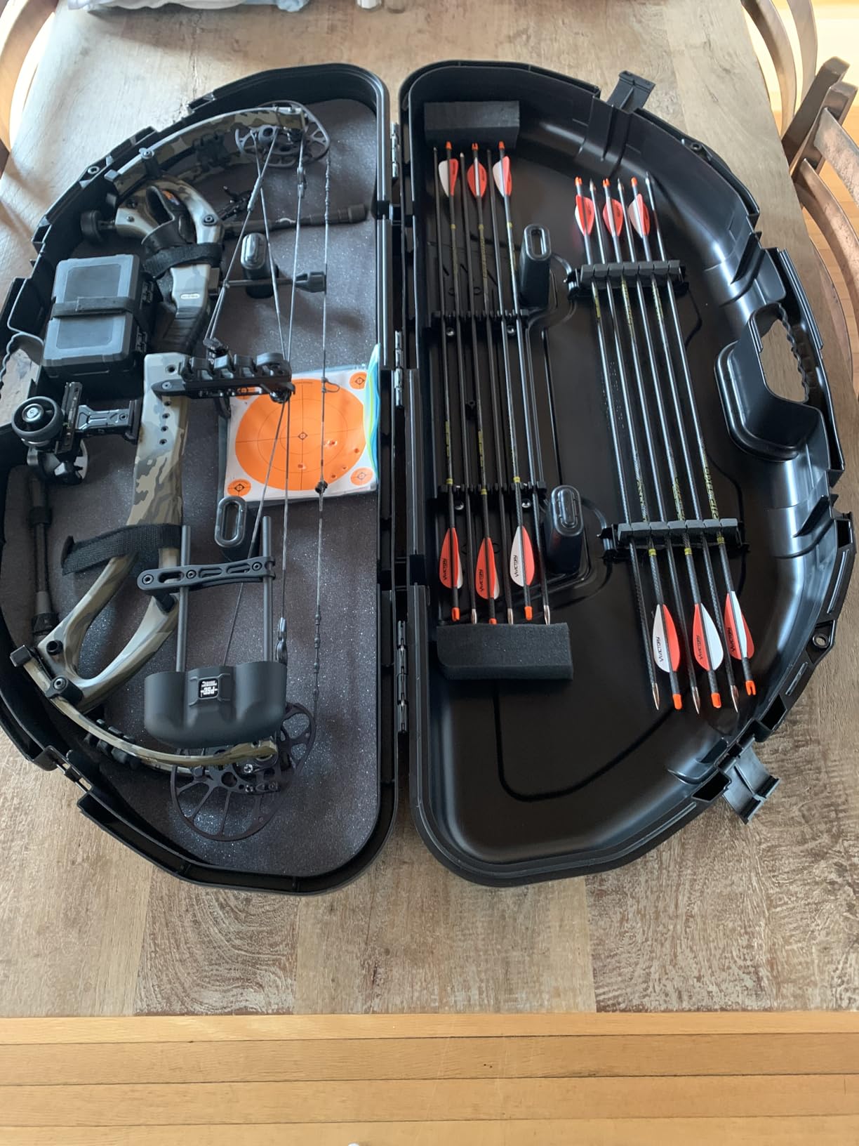 Plano Protector Compact Bow Case, Black, Hard Bow Case, Holds up to Five Arrows, Anti-Crush Archery Storage and Protection customer photo 2