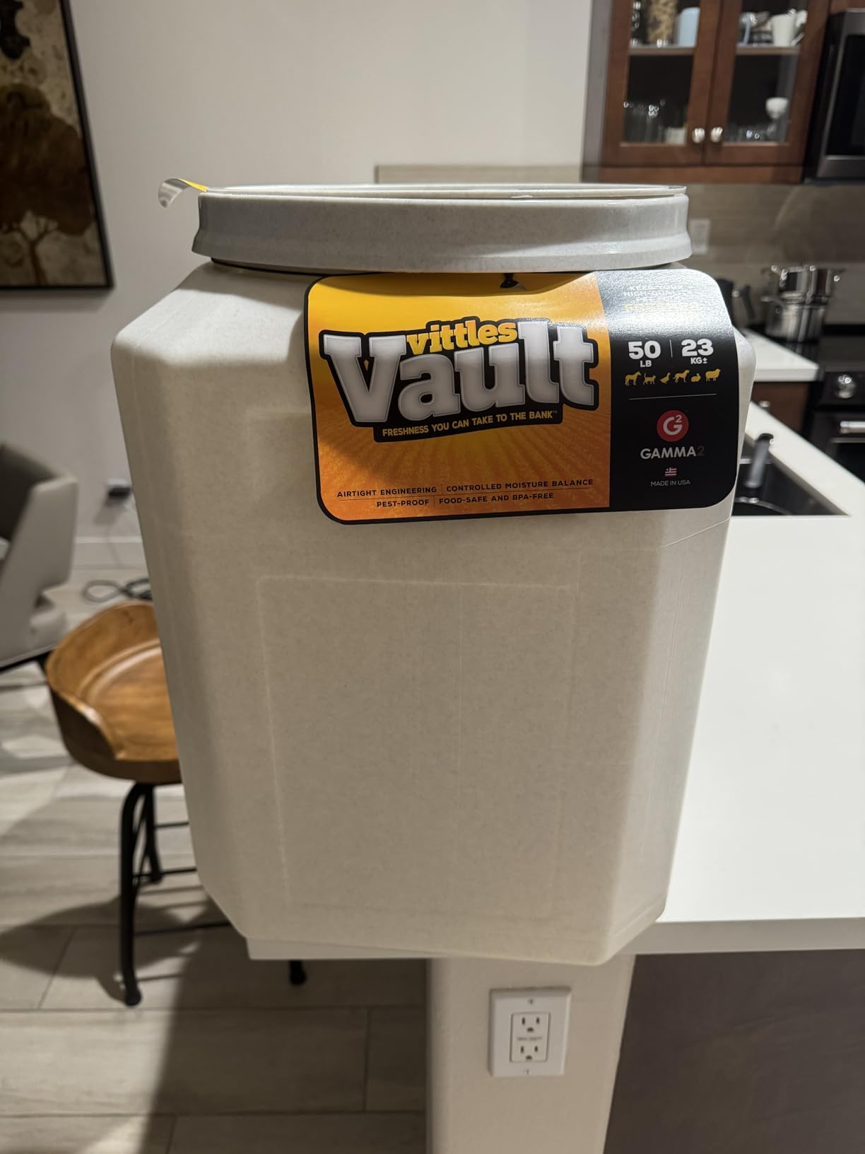 Gamma2 Vittles Vault Pet Food Storage Containers - Sealed Dog and Cat Food Storage Container, Fits up to 25lbs, Made in the USA customer photo 1