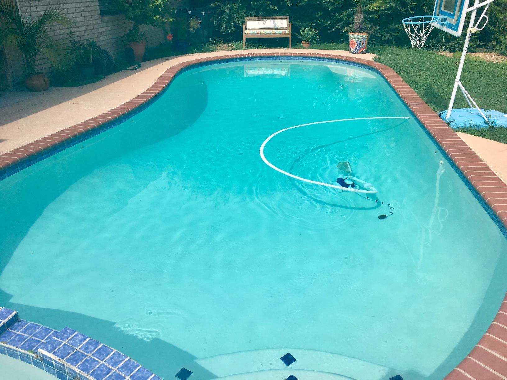Polaris Vac-Sweep 360 Pressure-Side Cleaner for In-Ground Pools | Pressure-Side Cleaner Needs No Booster Pump; Triple Jets & a 2.25-Inch Inlet Grab Large Debris, 31ft Hose & Bag customer photo 1
