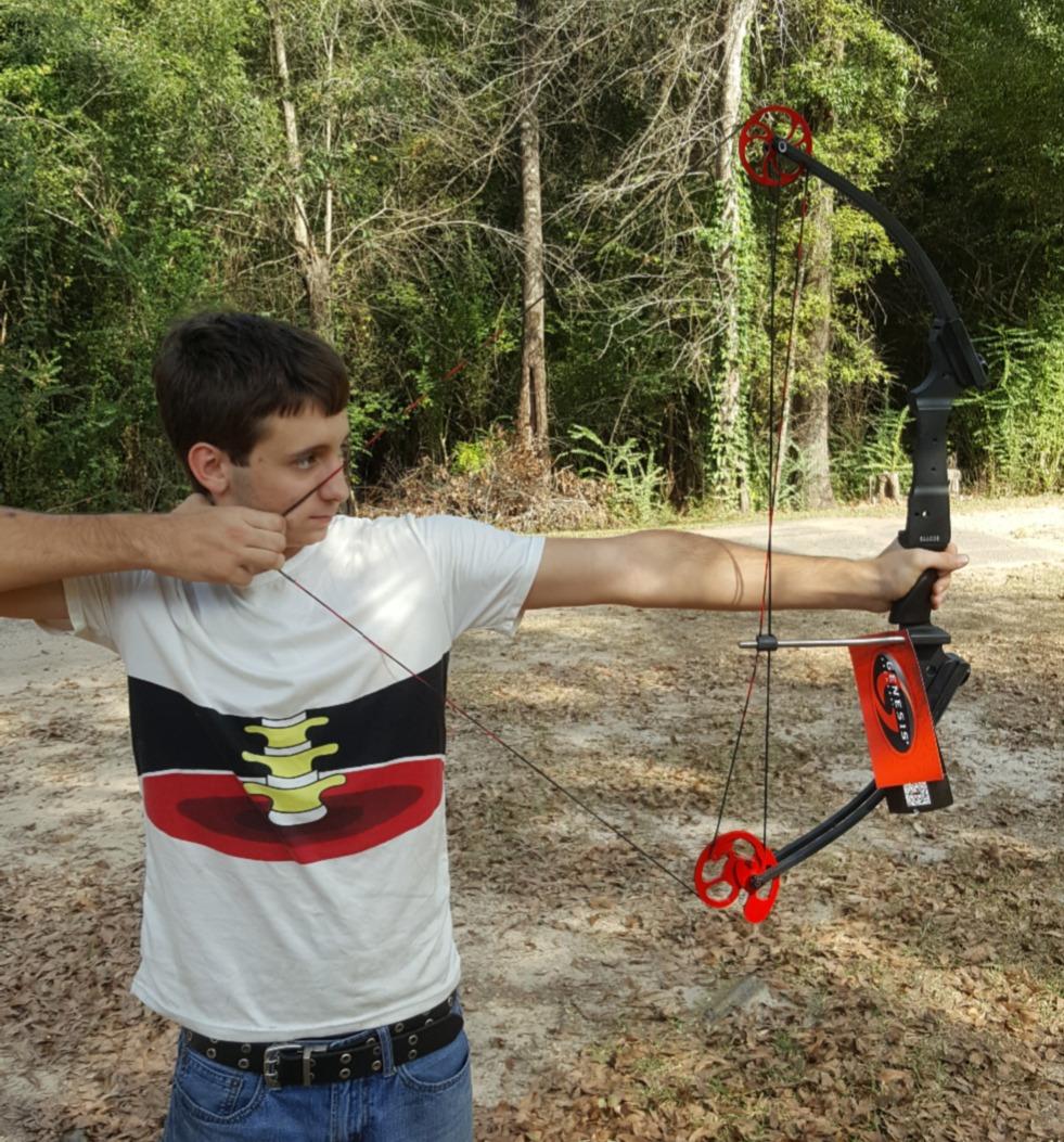 Genesis Archery Original Lightweight Compound Bow with Adjustable Aluminum Riser, 15