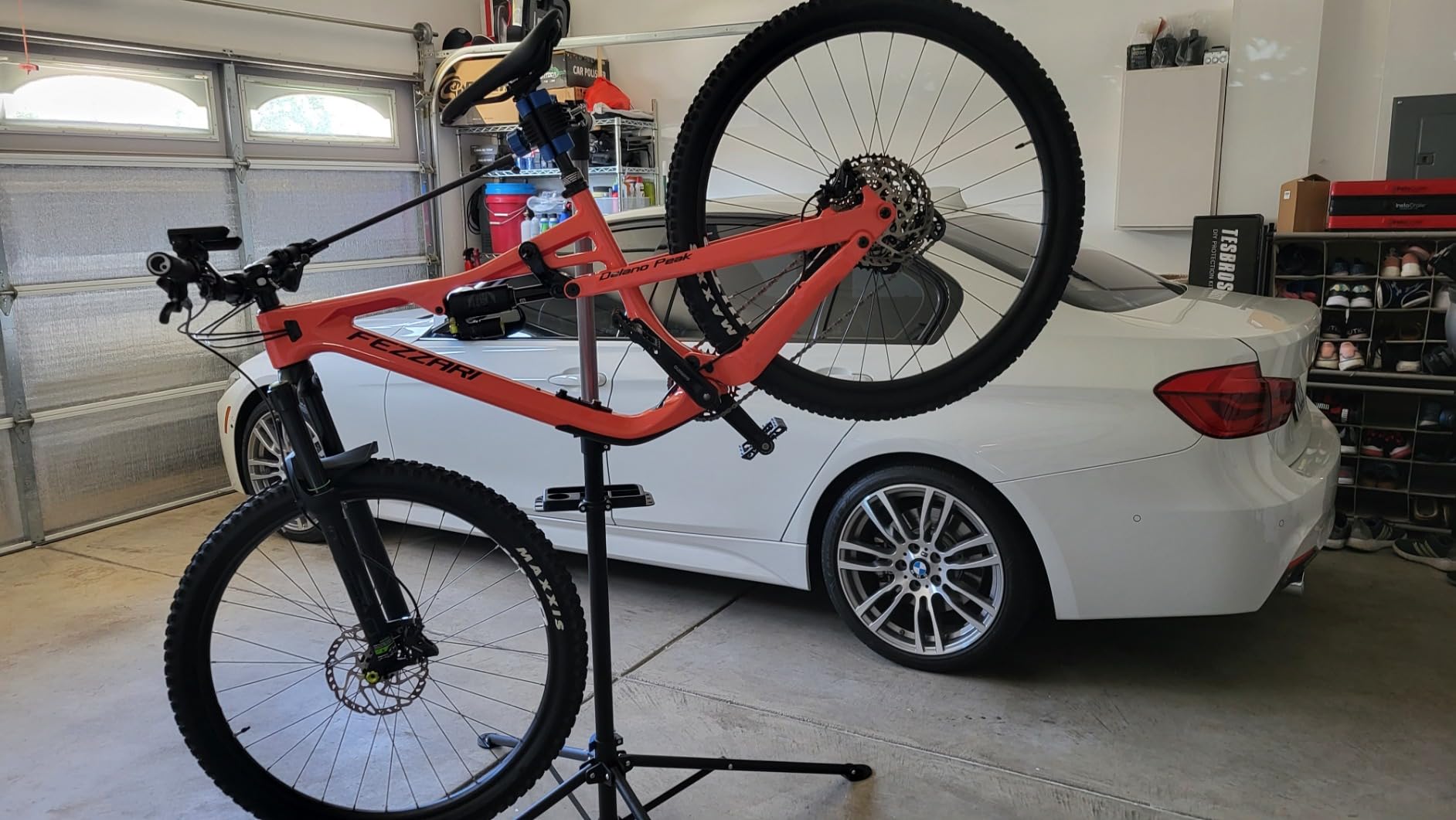 Pro Stand Plus Bike Rack - Heavy-Duty Telescoping Bicycle Stand with Tool Tray, Rotating Clamps, and Adjustable Handlebar Rod by RAD Cycle (Black) customer photo 1