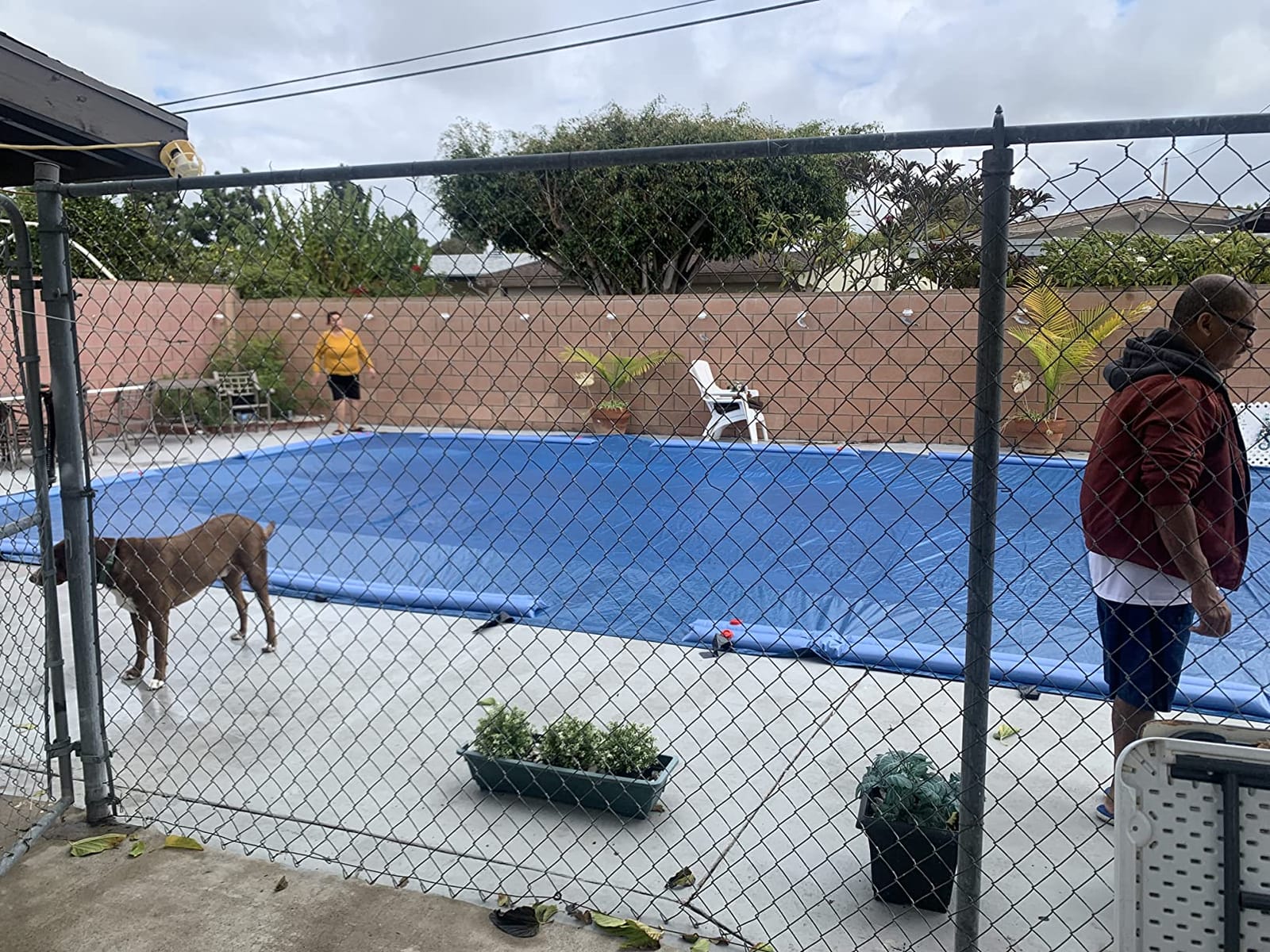 Robelle 20 x 40 ft Heavy Duty Super Winter Pool Cover for Inground Pools | Blue Pool Cover, 5 ft Overlap (25 x 45ft Cover Size), Solid 8 x 8 Scrim, 2.36 oz/yd2, 10-Year Warranty, Style: 352040R customer photo 1