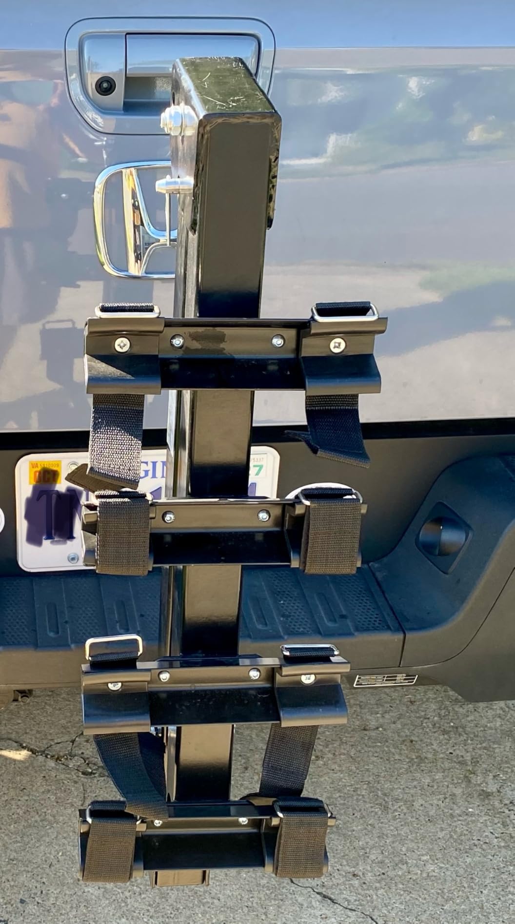 MaxxHaul Hitch Mount 4 Bike Rack 150 lb Capacity Heavy-Duty Swing Down Design Fits Cars Trucks SUVs and Minivans with Safety Reflector Easy Install (70210) customer photo 2