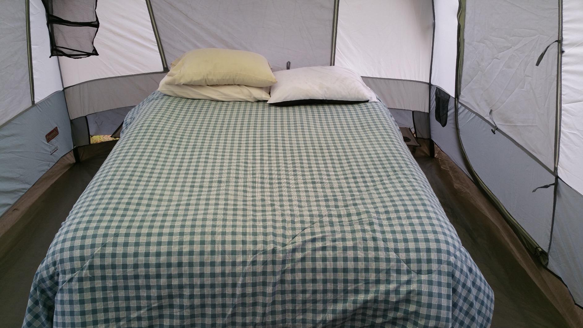 Coleman Queen-Size Airbed Cot Combination, Folding Air Mattress with Steel Frame & Side Table, Battery Pump Included, Great for Camping, Lounging, Elevated Sleeping, Guests, & More customer photo 1